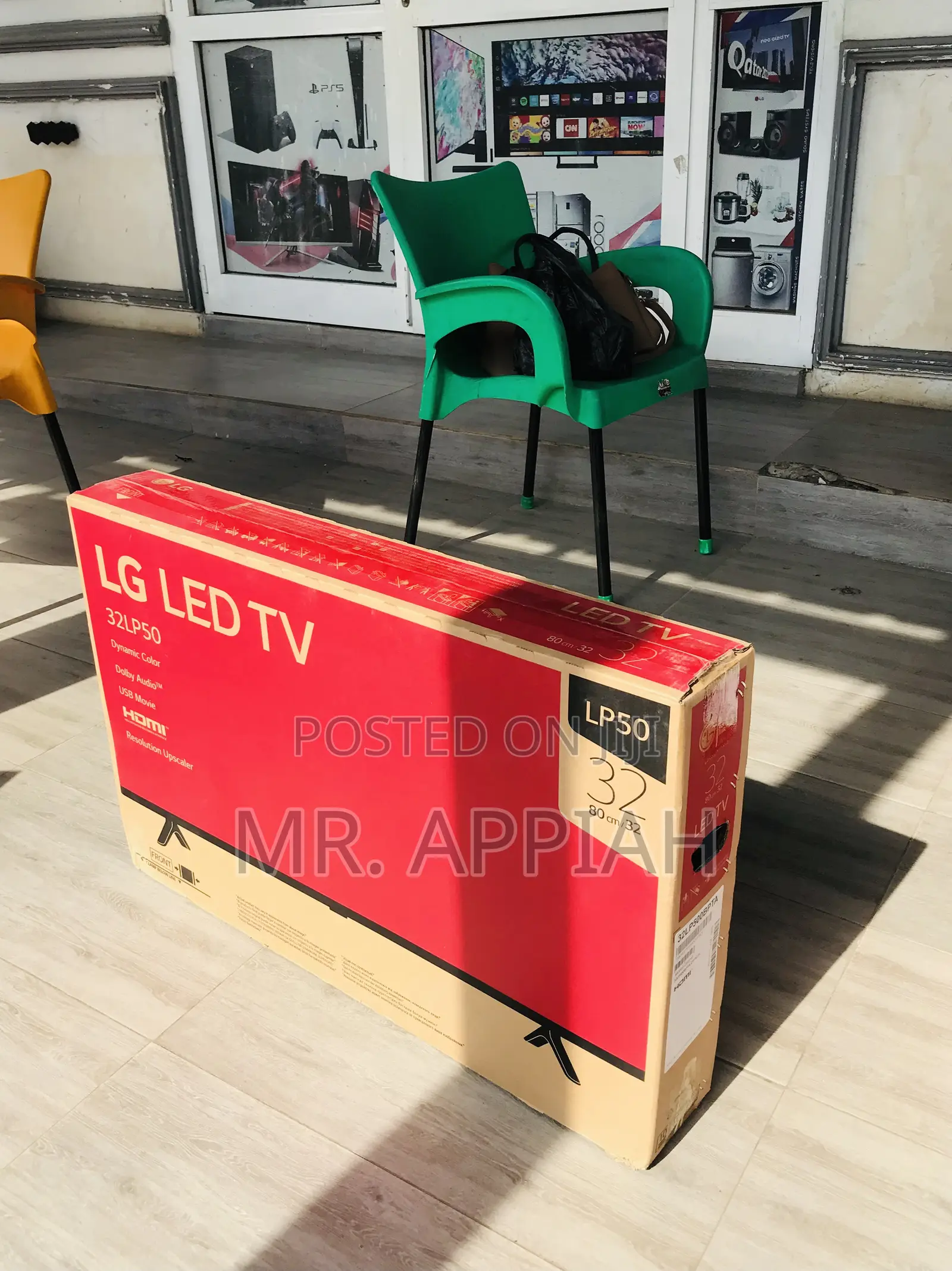 Latest LG 32lp5000 32 Inch Full HD Led Tv(Black).