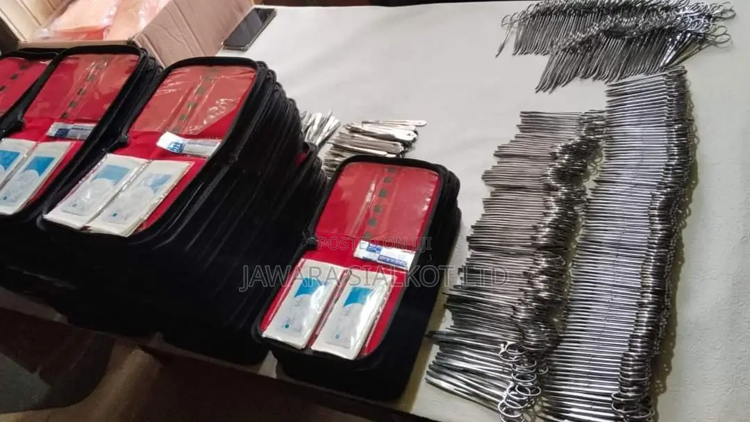 Regular Suturing Practice Kit and Practice Pad
