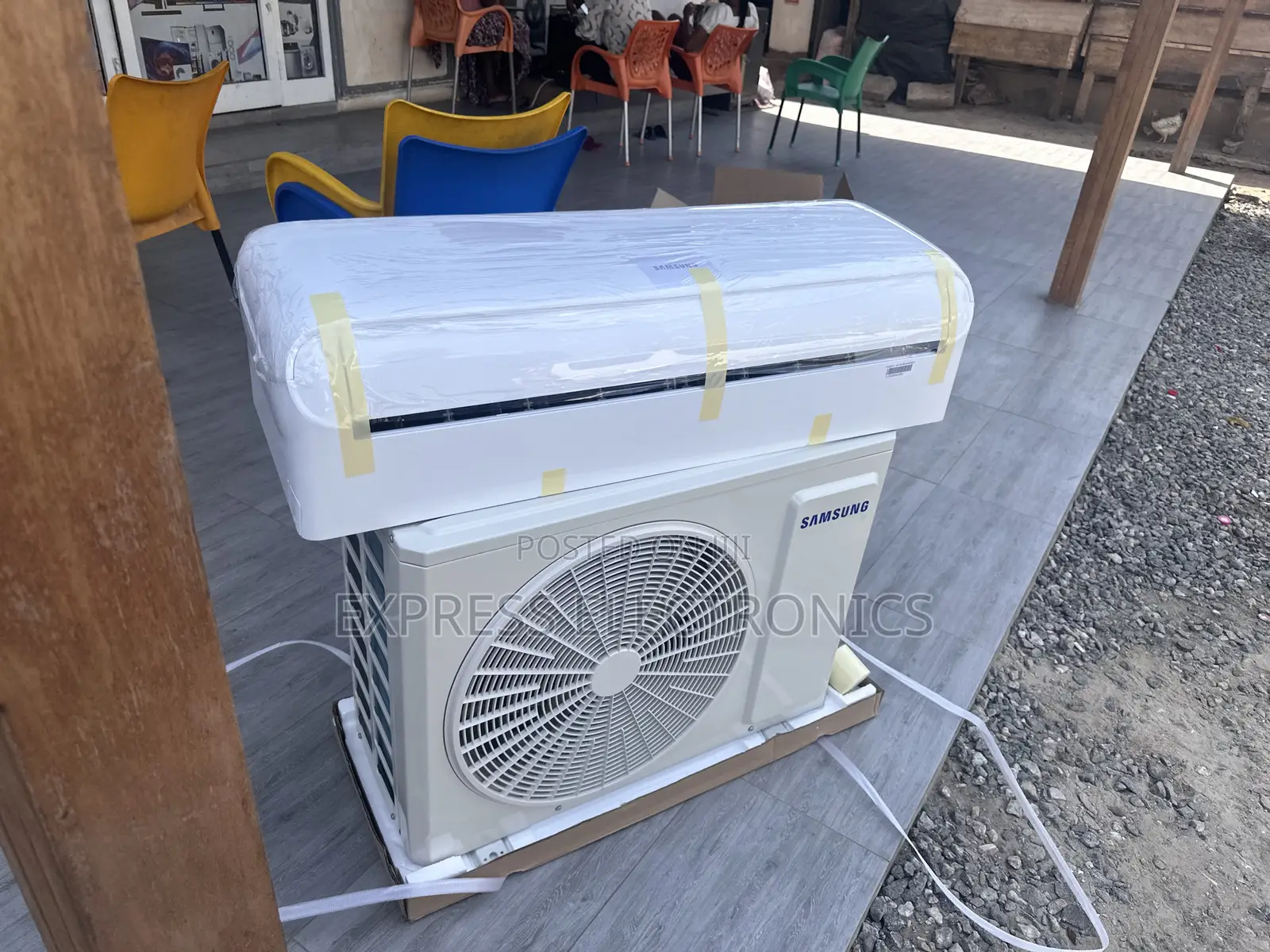 2.5hp Split R410 Gas Samsung  