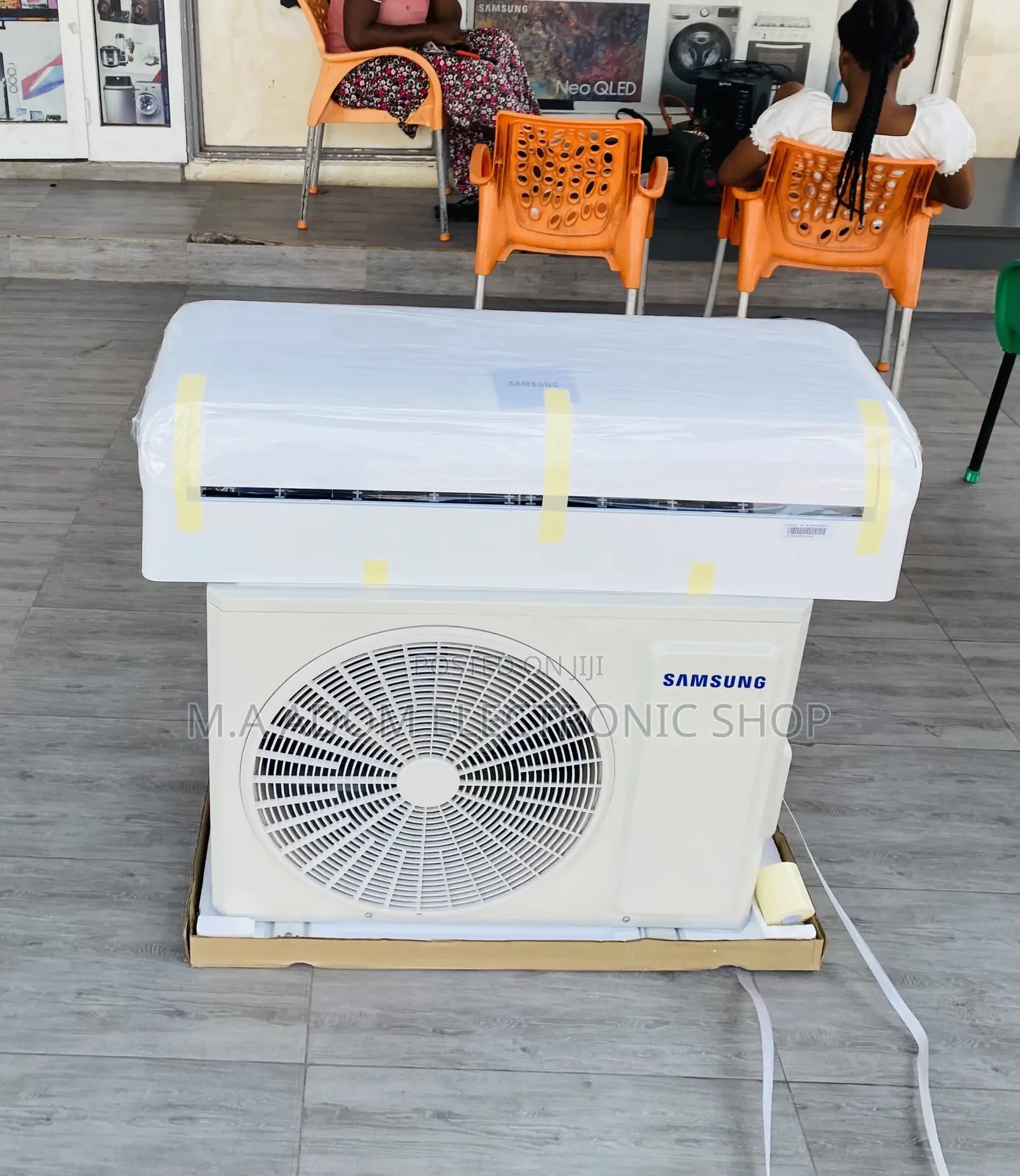 Sealed in Box Samsung 2.5hp Split Type Ac(R410 Gas).