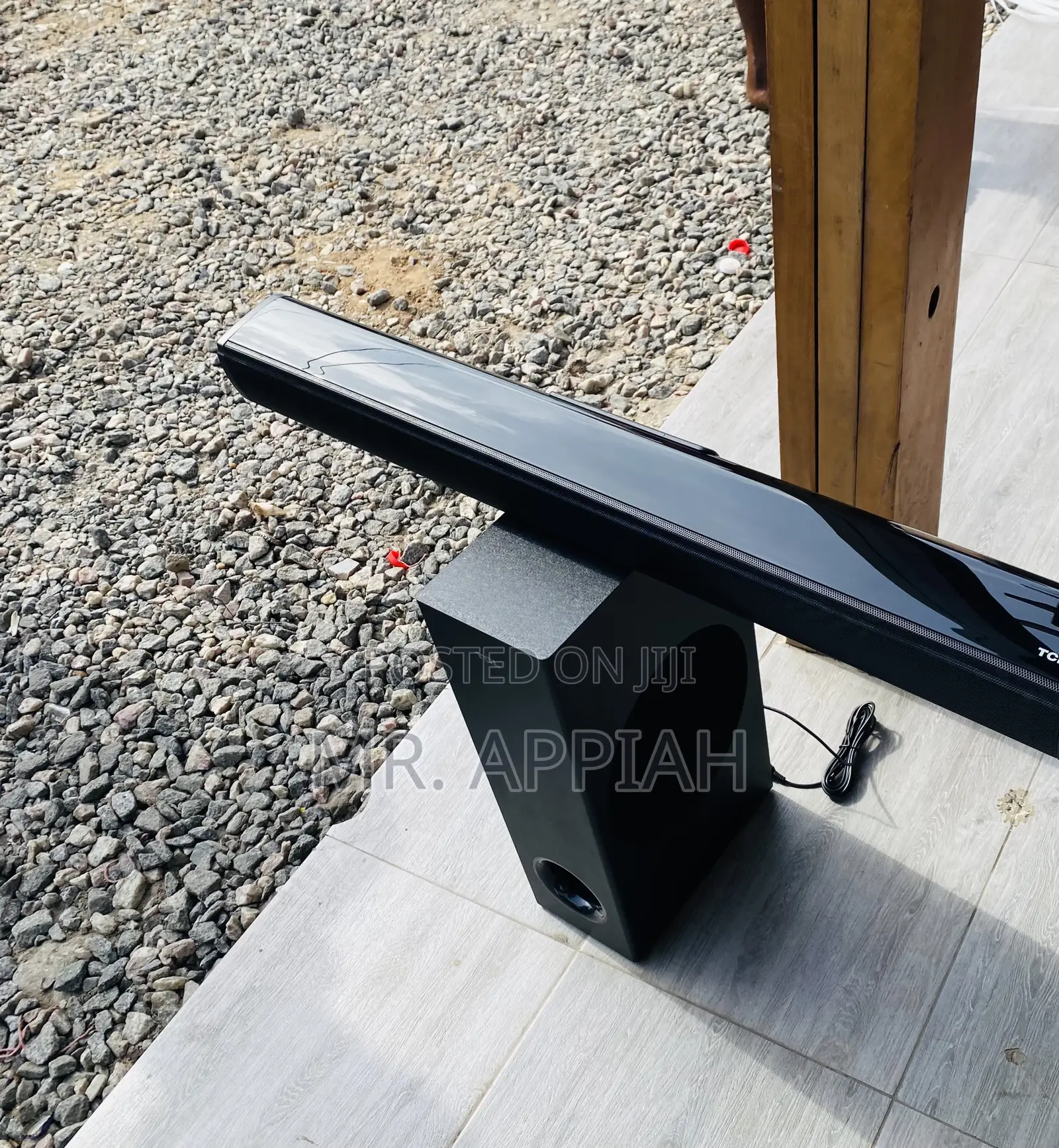 Lovely Design TCL S322w 2.1ch Bluetooth Sound Bar.