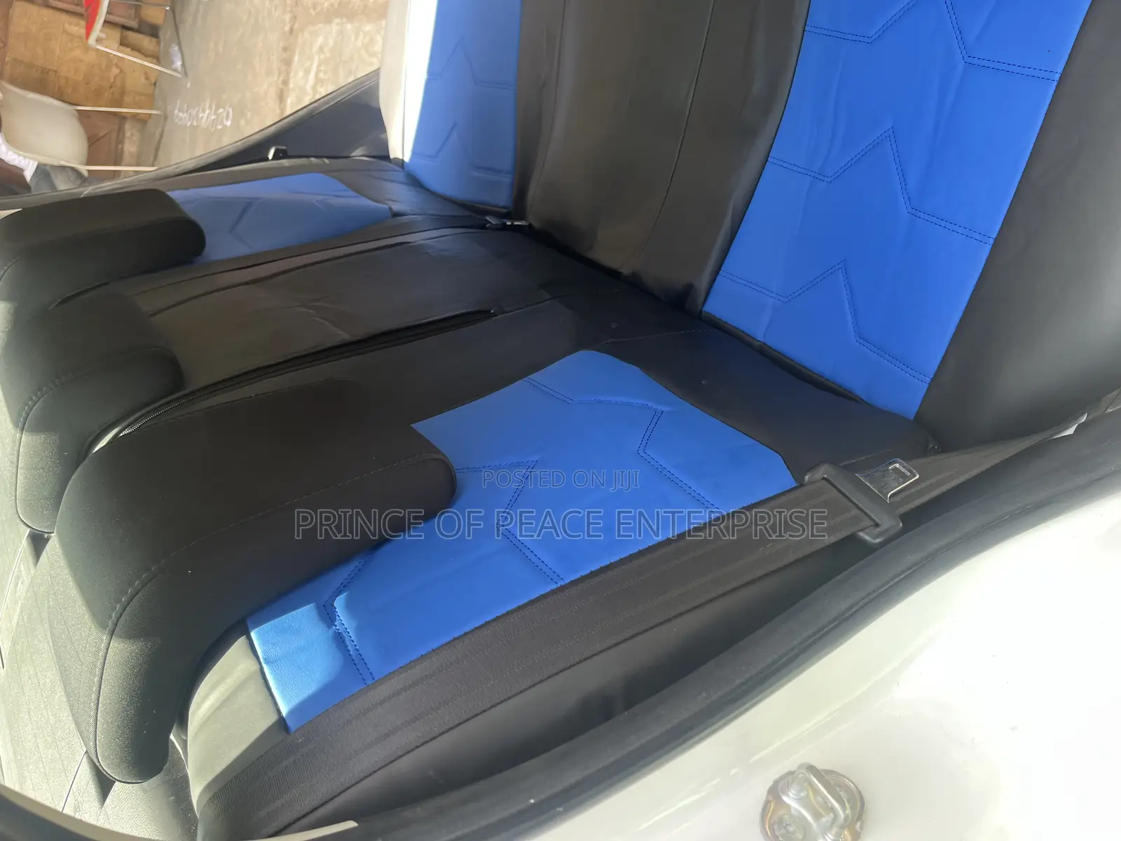Set and Complete Luxury Seat Covers With Free Delivery