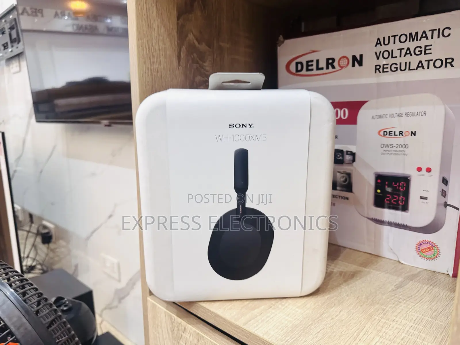 Powerful Dynamic Headset SONY WH-1000XM5