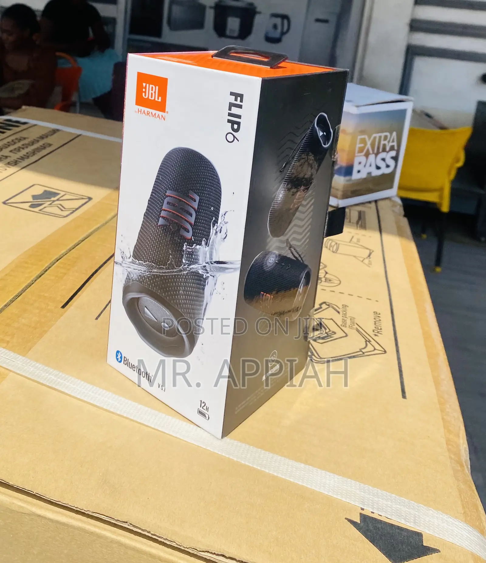 Brand New JBL Flip 6 Portable Bluetooth Speaker(Black).