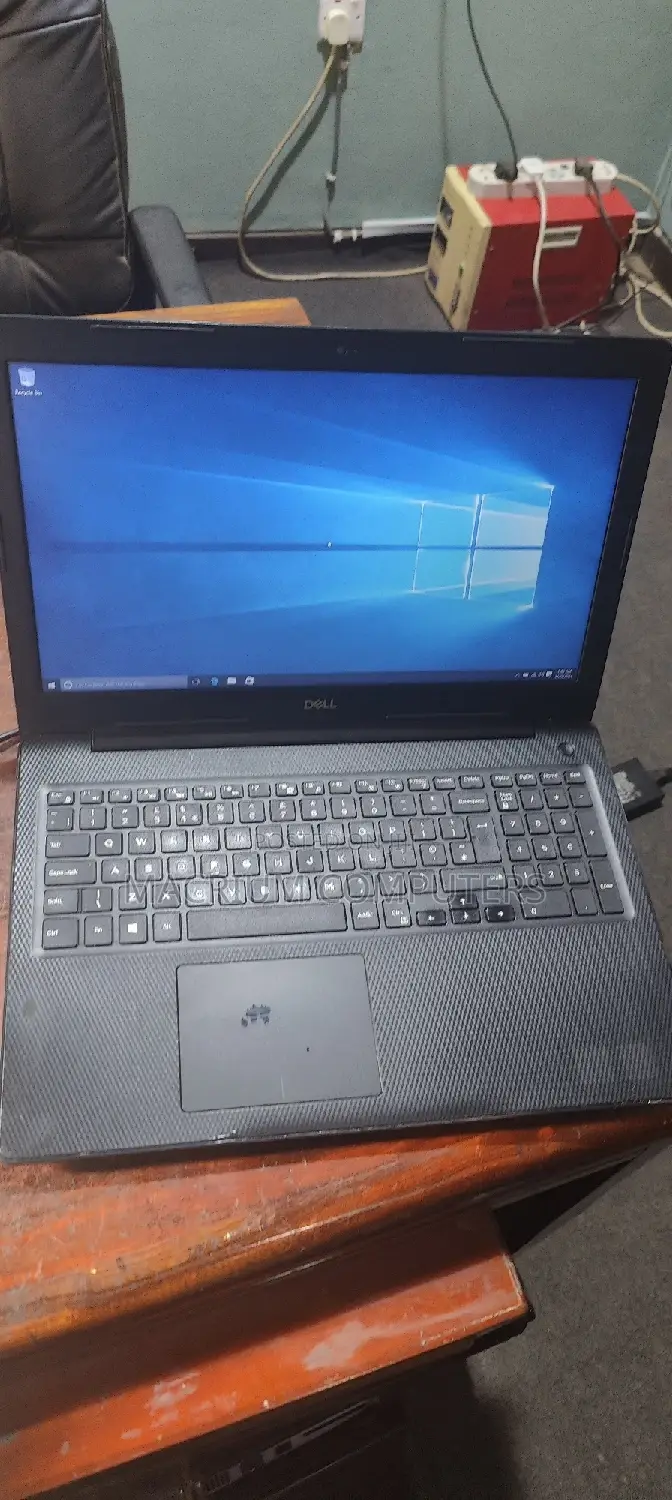 Laptop Dell Latitude 15 3580 8GB Intel Core I7 HDD 1T