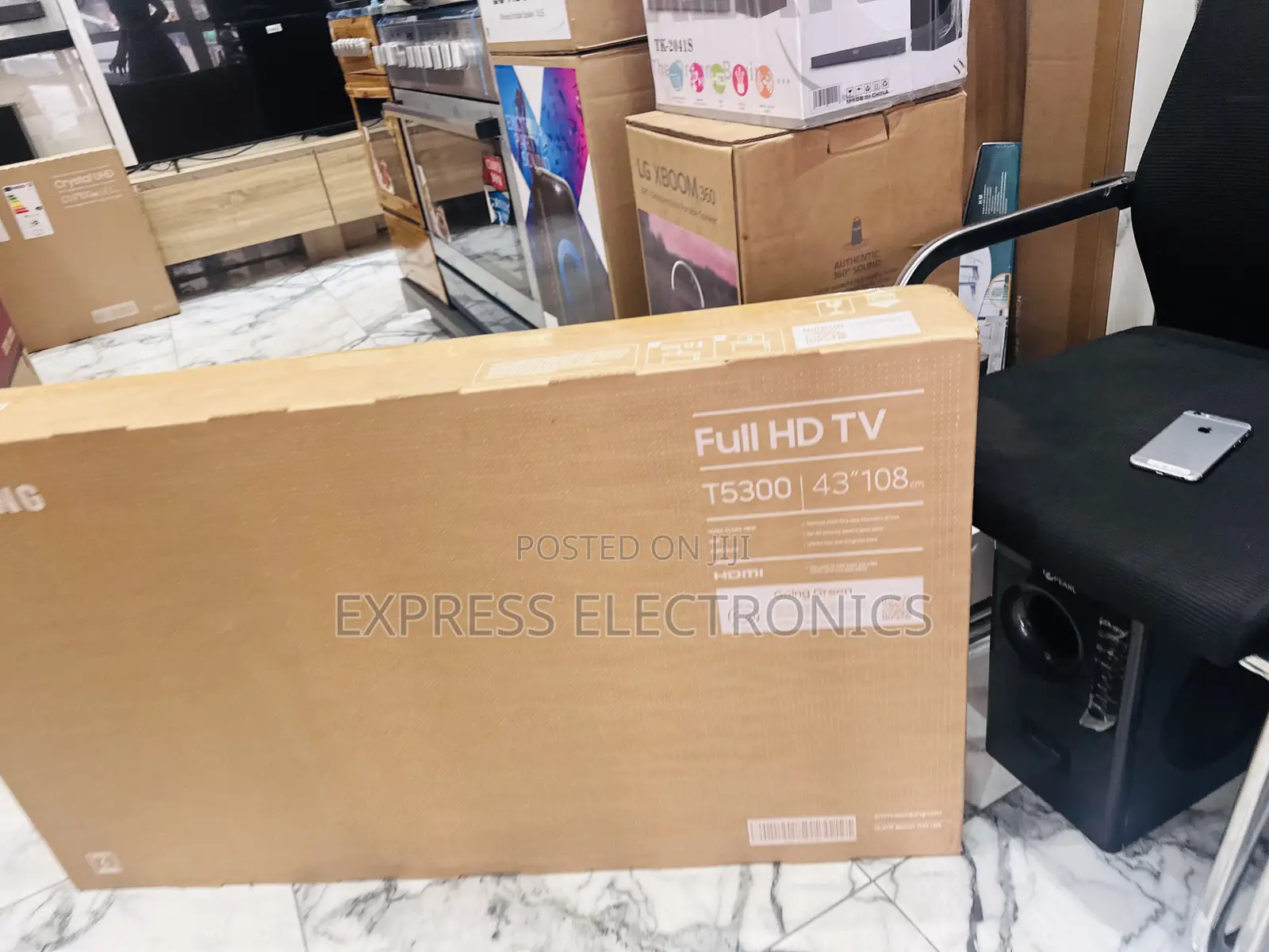 Grab a Deal on Samsung FHD Satellite Smart 43”T53000