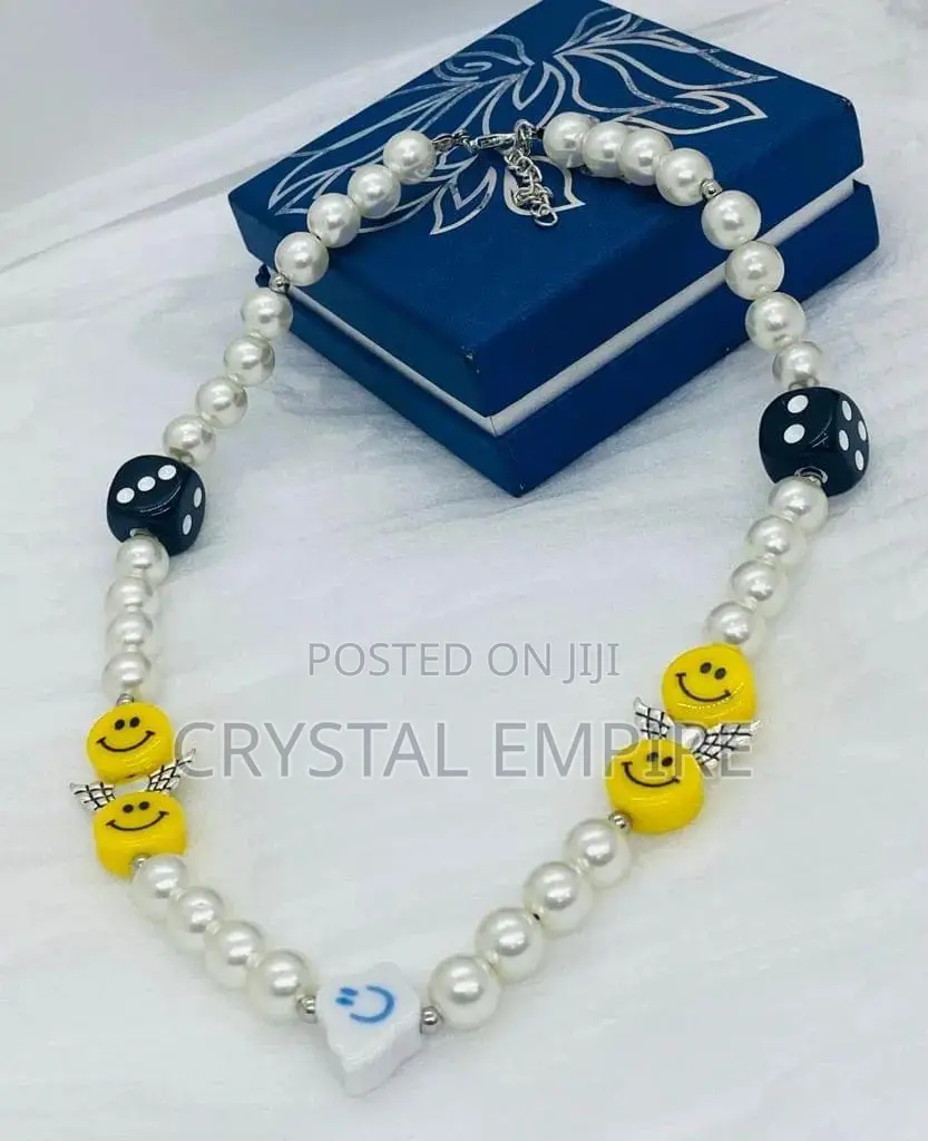 Smiley Pearl Dice Neckpiece
