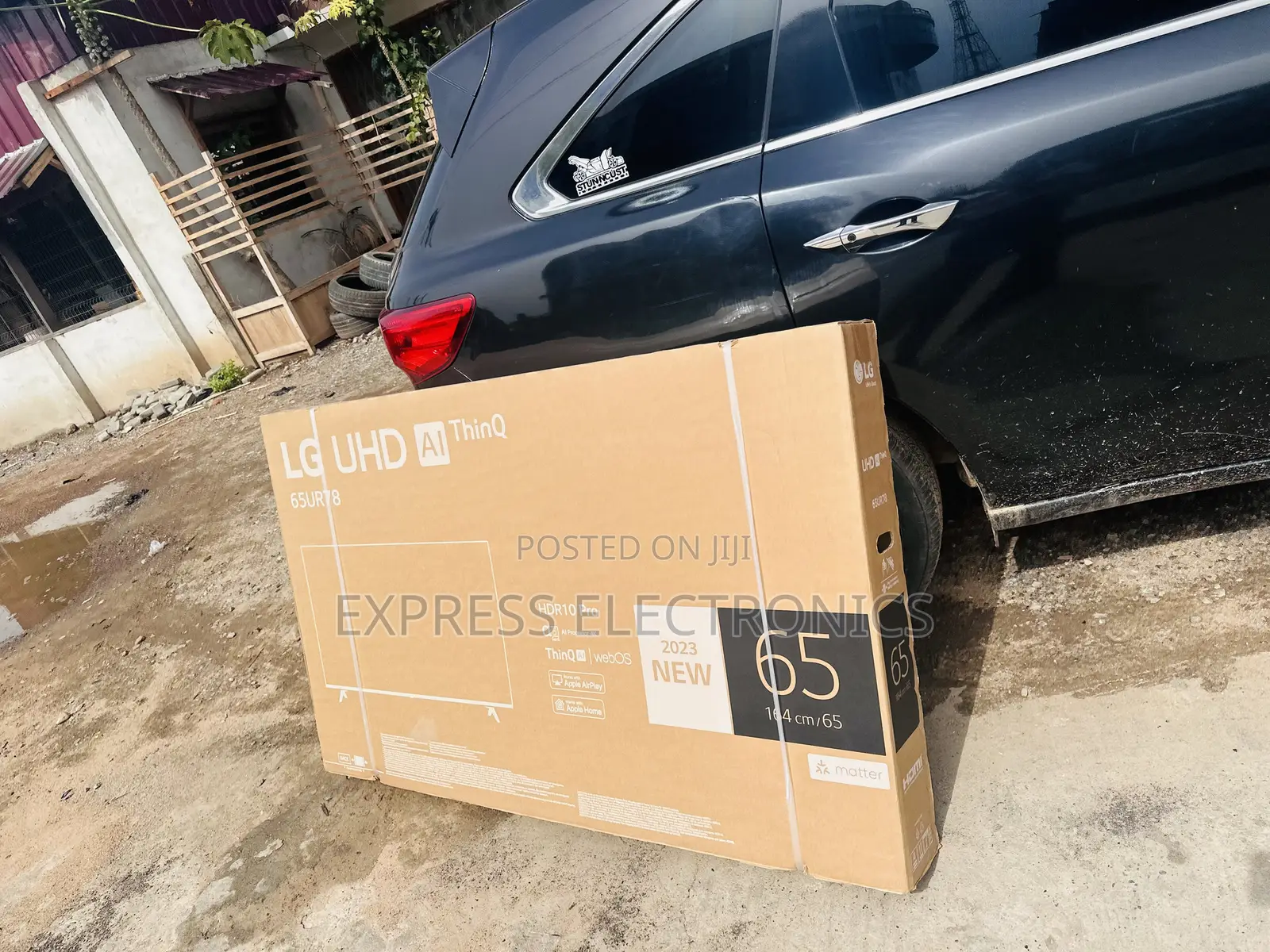 LG UHD Smart Glossy LED Display 65”UR78