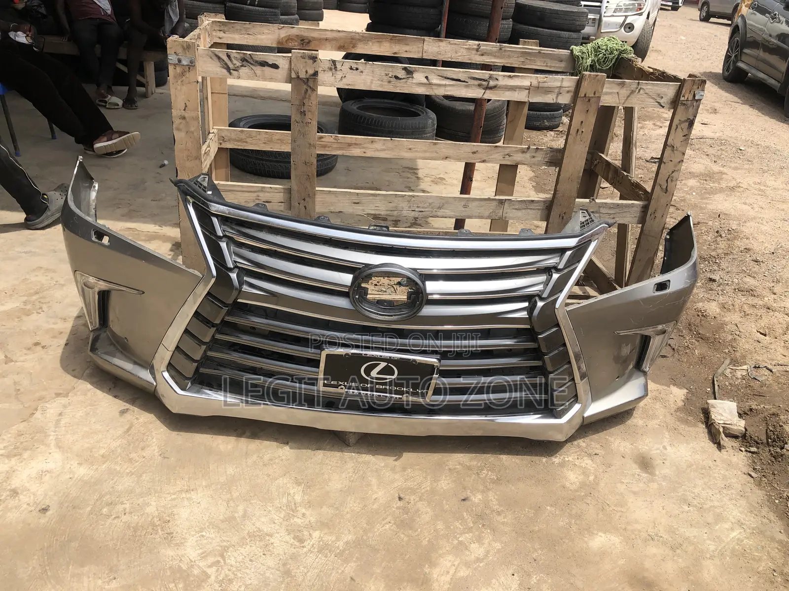 Lexus LX570 Complete Bumper