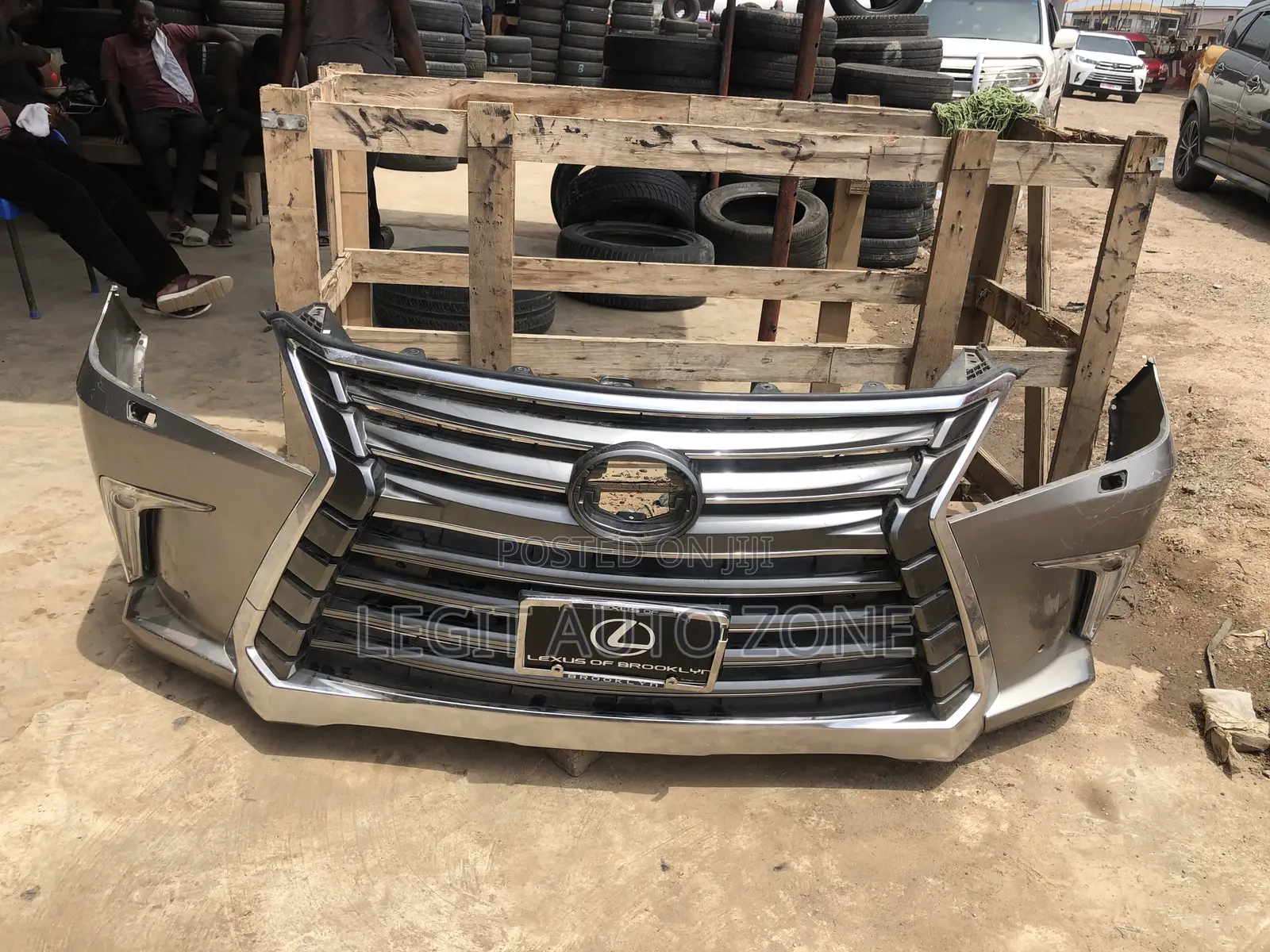 Lexus LX570 Complete Bumper