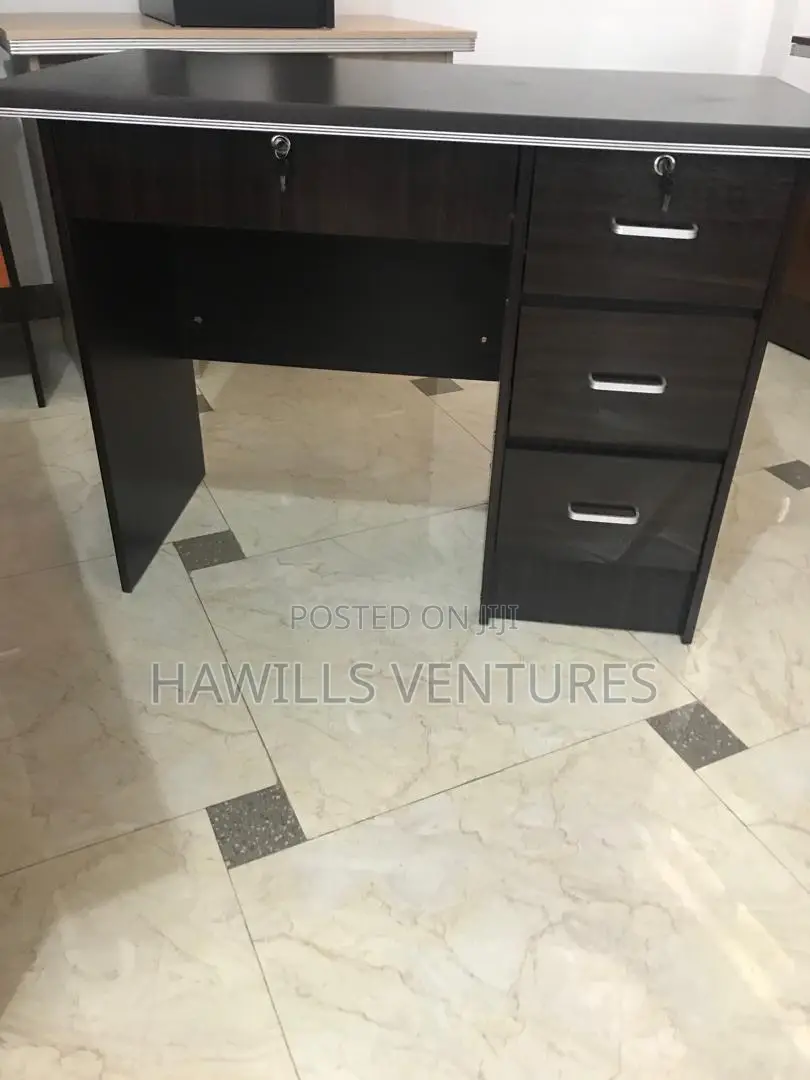 Three Drawers Table
