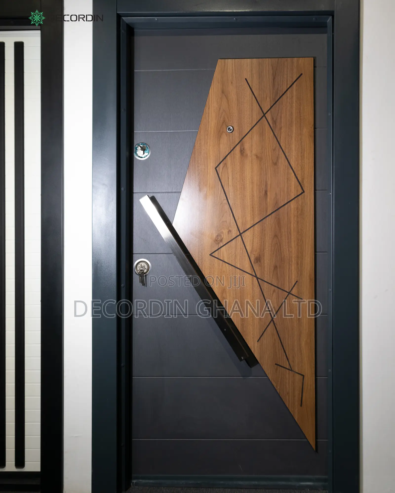 Security Door (Turkish)
