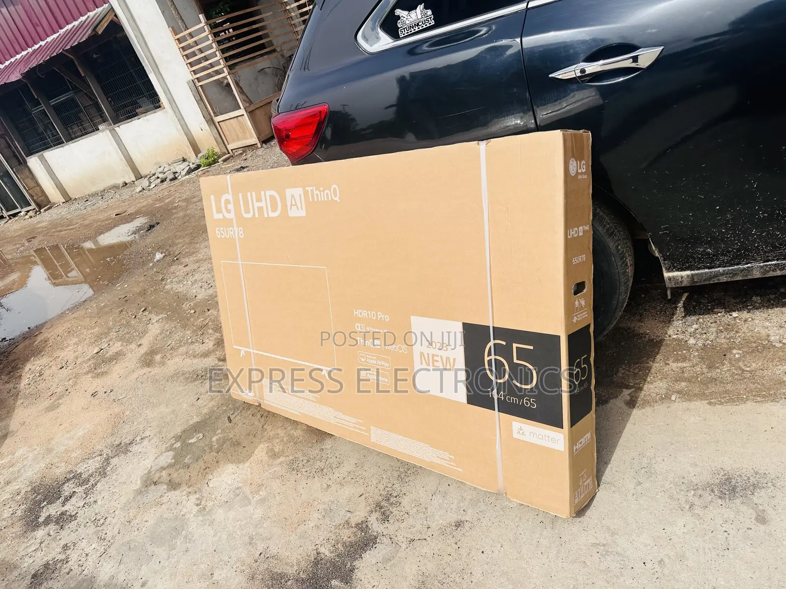 LG UHD Smart Glossy LED Screen 65”UR78