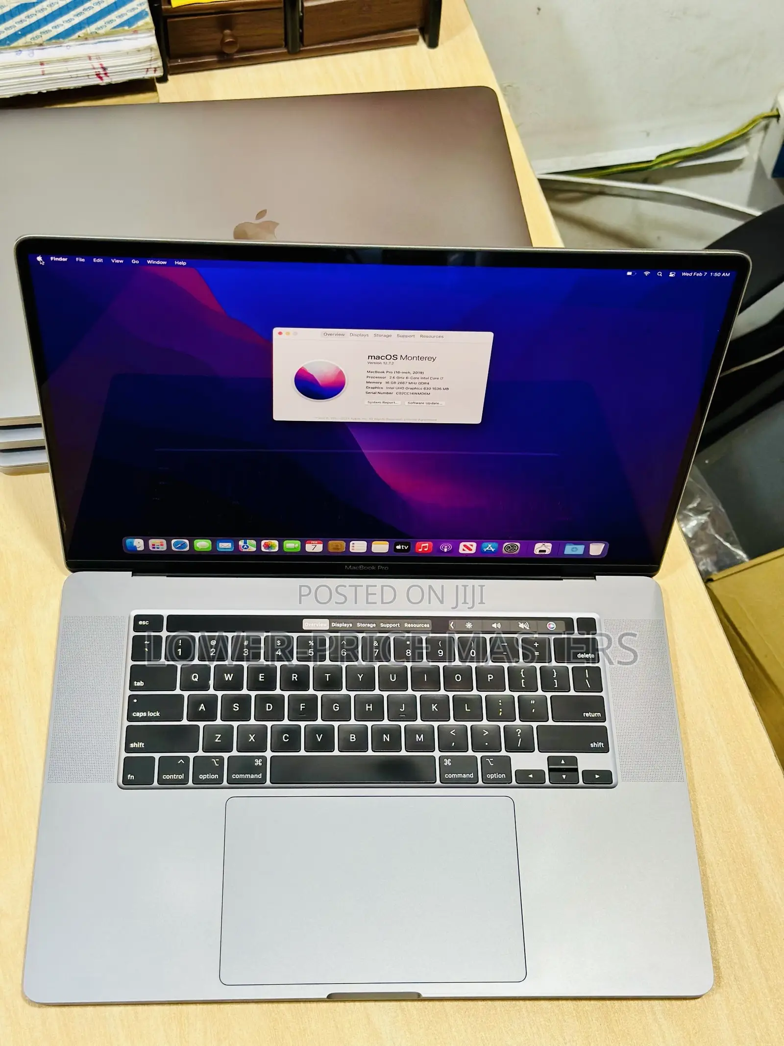 New Laptop Apple MacBook Pro 16GB Intel Core I7 SSD 512GB