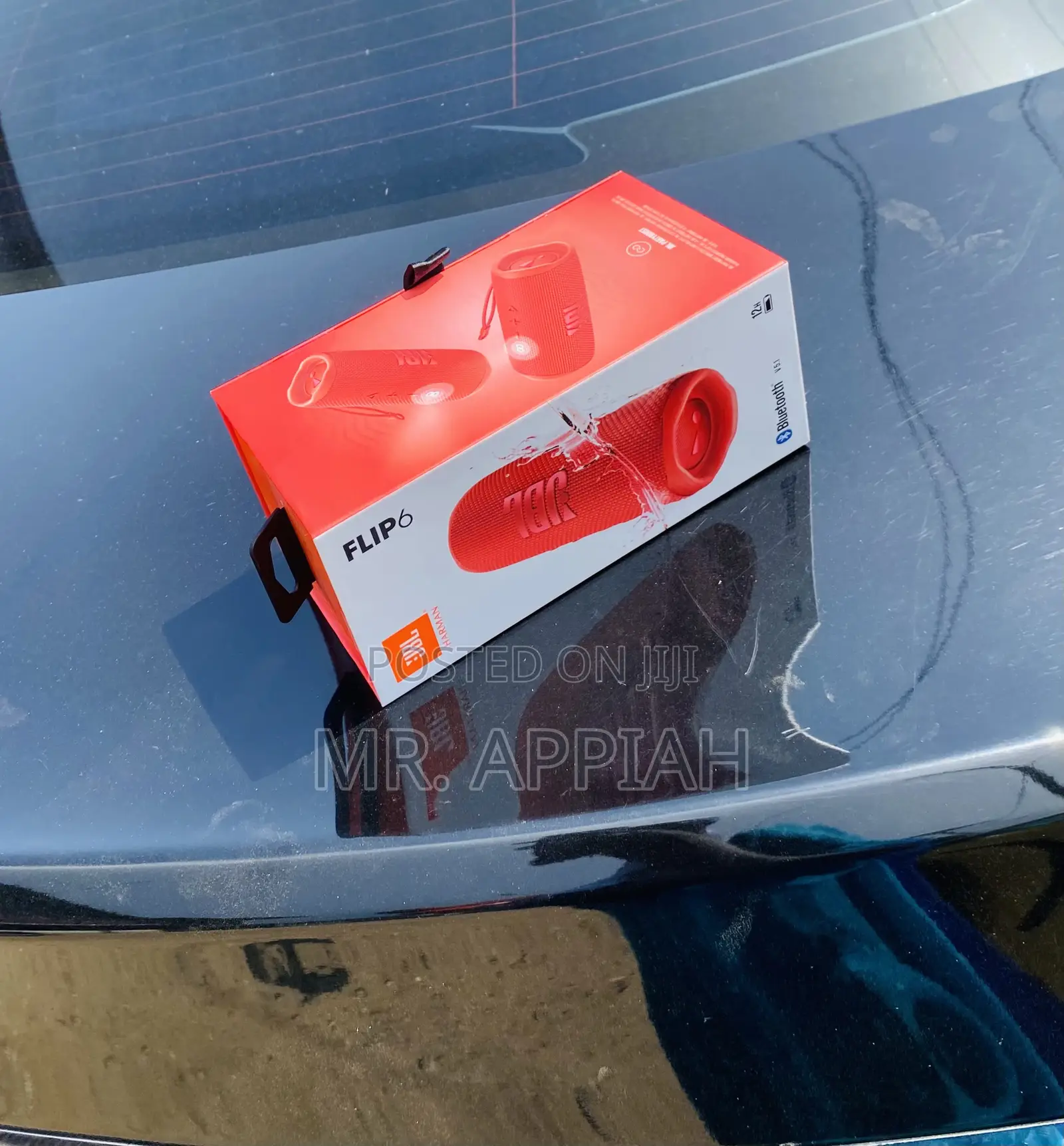Sleek Design JBL Flip 6 Waterproof Bluetooth Speaker.