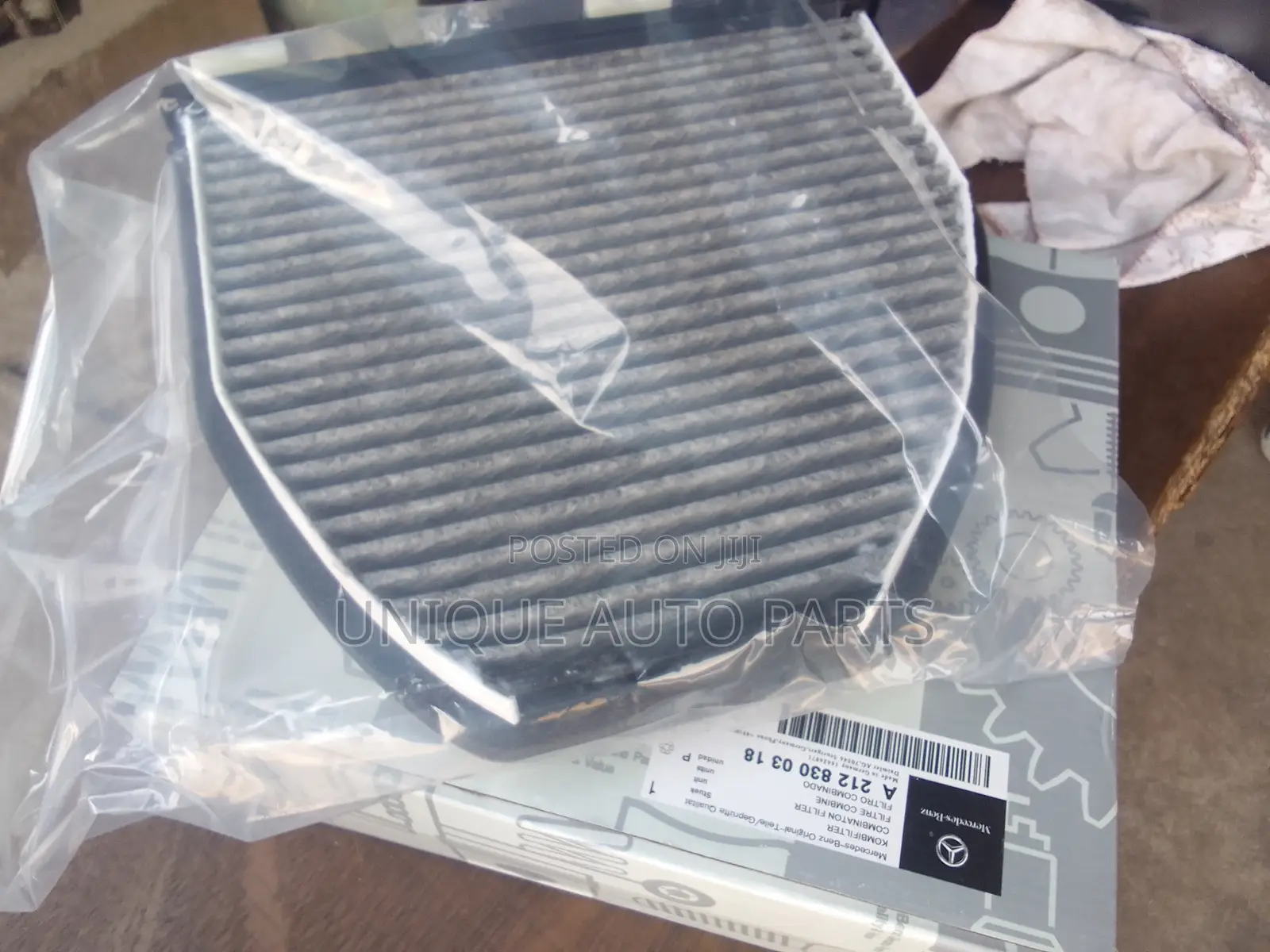 Mercedes-Benz (A212-830-03-18-90) Cabin Air Filter