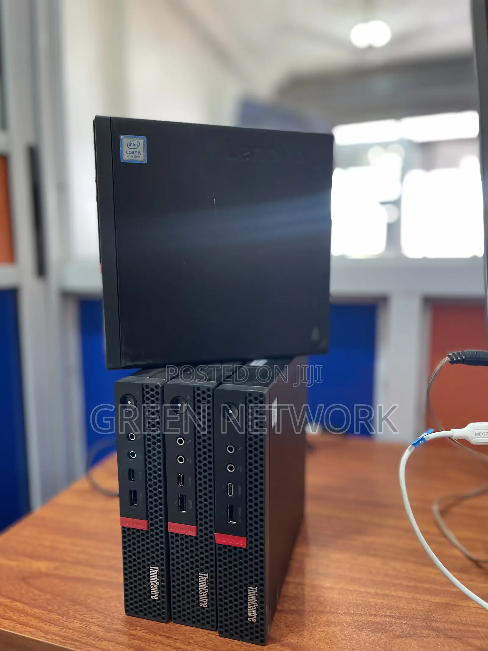 Desktop Computer Lenovo ThinkCentre M720 8GB Intel Core i5 HDD 500GB