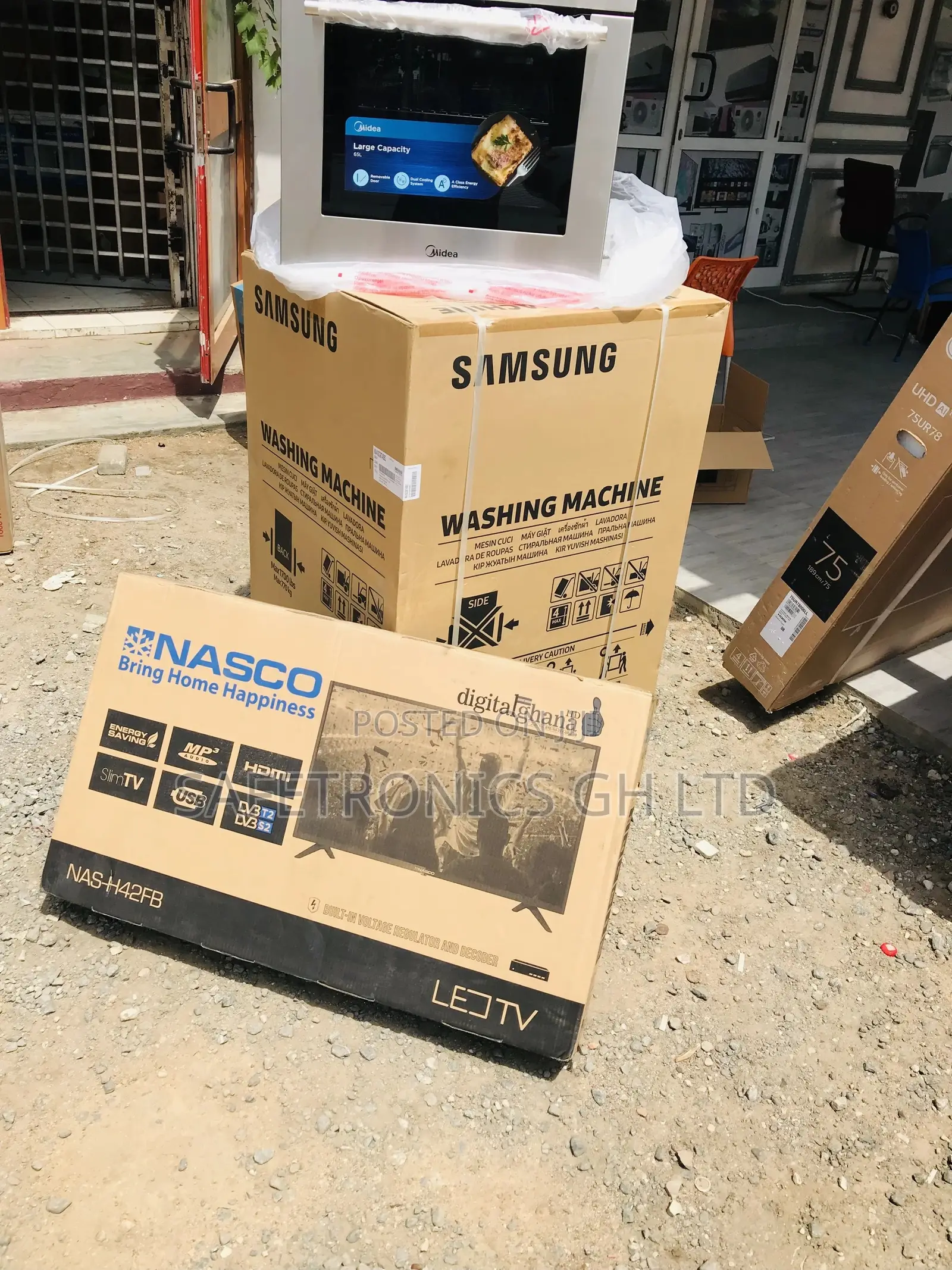 Full HD Black Electric Glossy Led Nasco Digital 42 Inches Tv