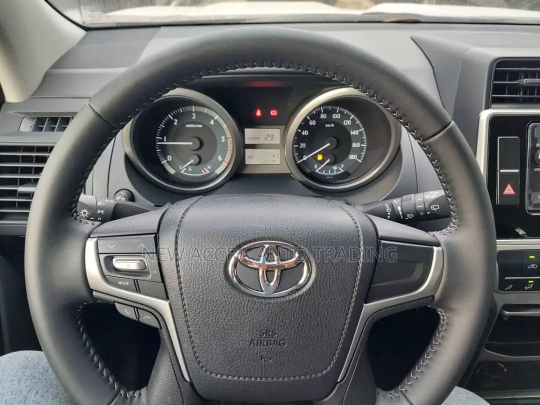 New Toyota Land Cruiser Prado 2022 Gray