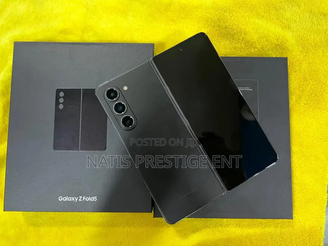 New Samsung Galaxy Z Fold 5 512 GB Black