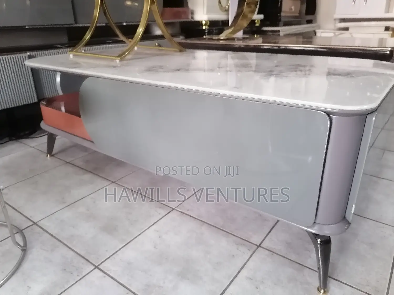 Marble Center Qtable