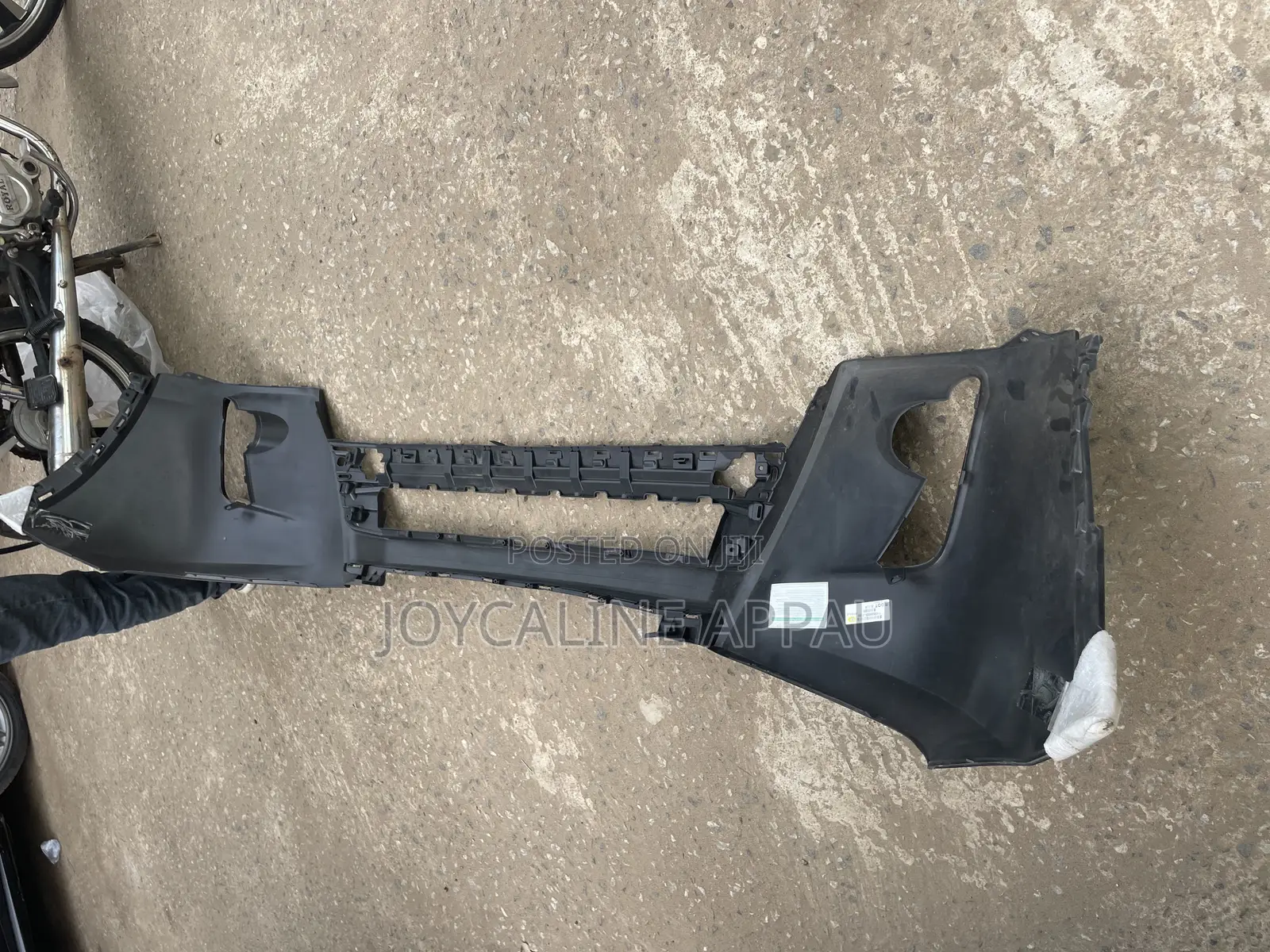 Highlander Front Bumper Top 2017