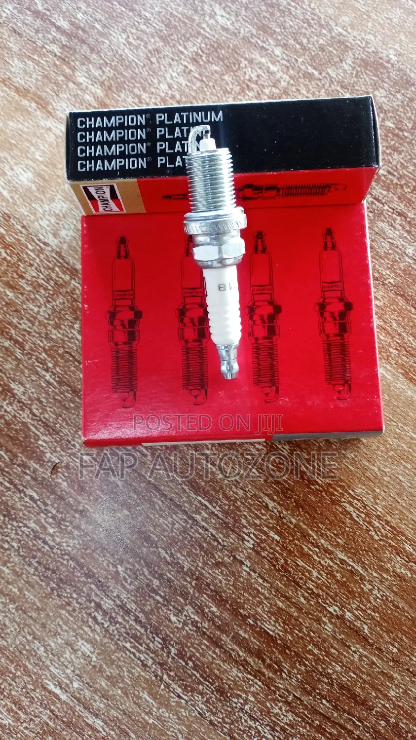 01528. Original Champion Plug From Usa. 3318
