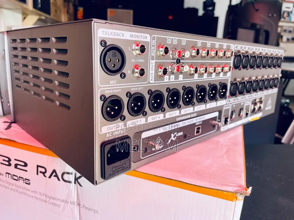 Behringer X32 Rack Powered by Midas