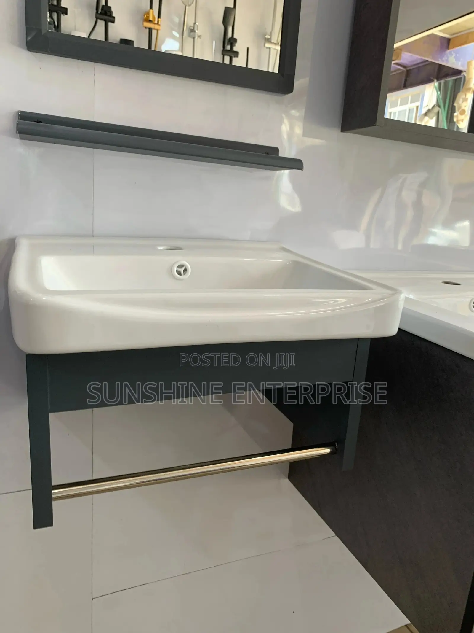 Wk Small Cabinet Basin