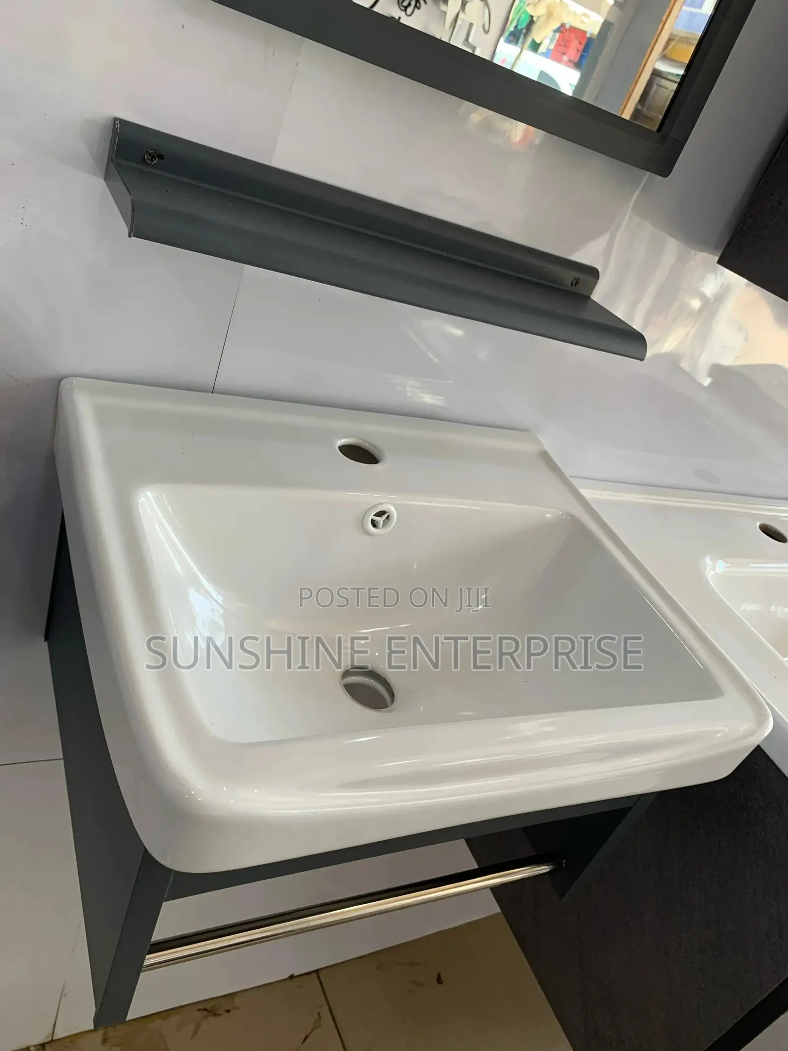 Wk Small Cabinet Basin