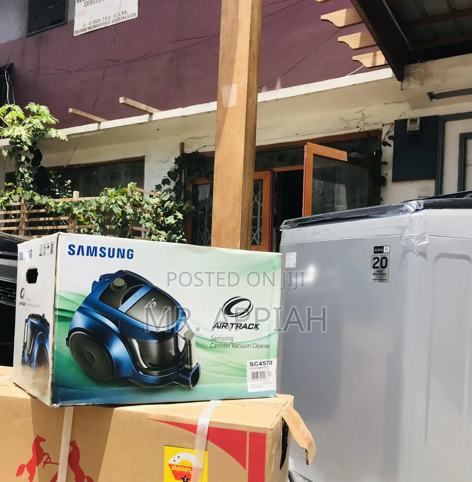 Well Design Samsung VCC457054K Vacumm Cleaner.