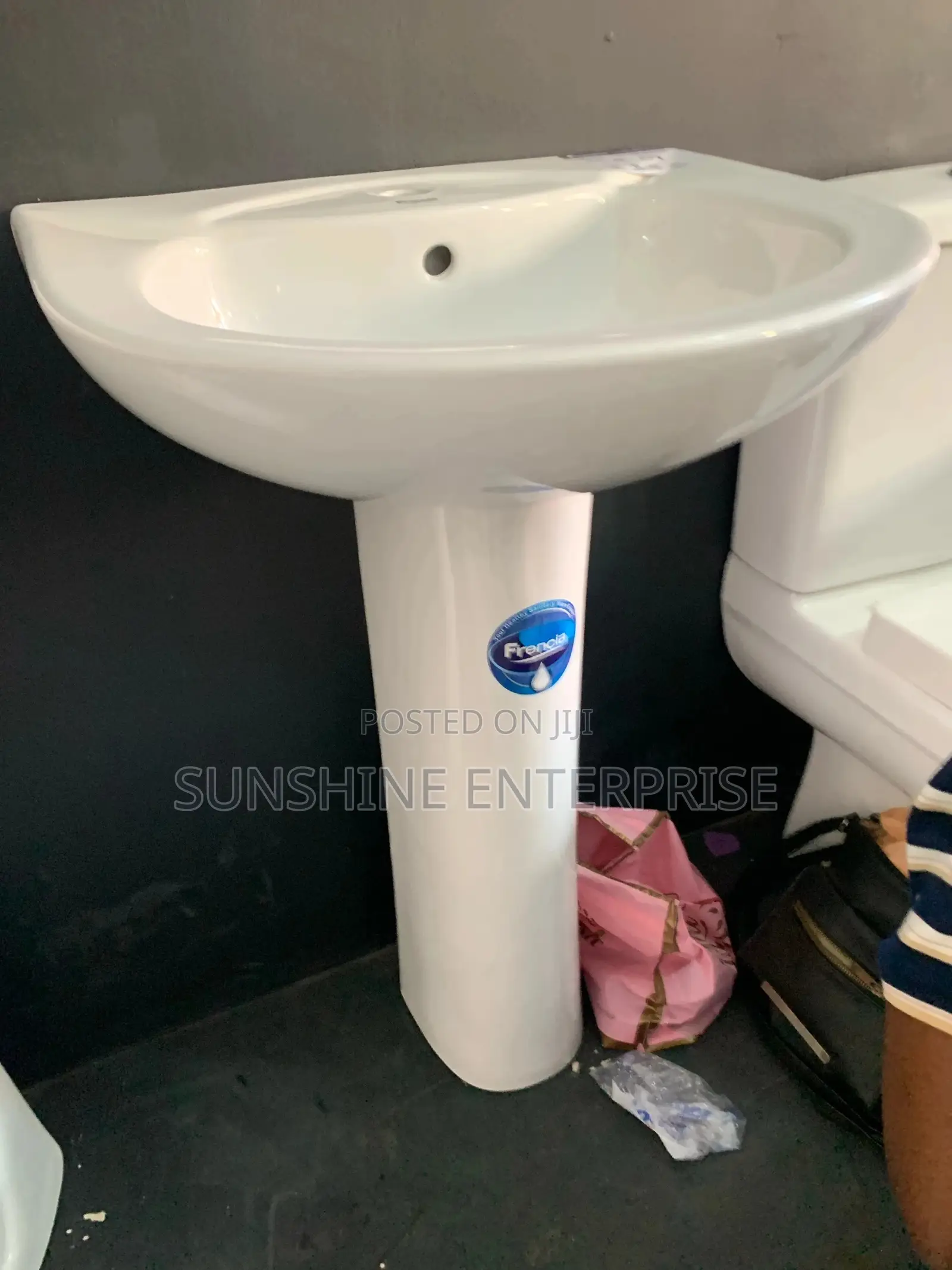 Wash Hand Basin With Stand F