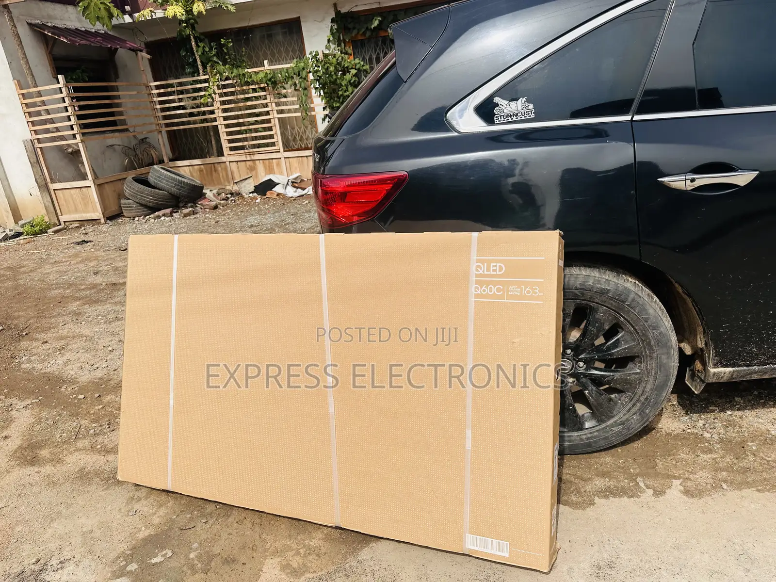 Samsung QLED UHD Smart 65”Q60C 2023