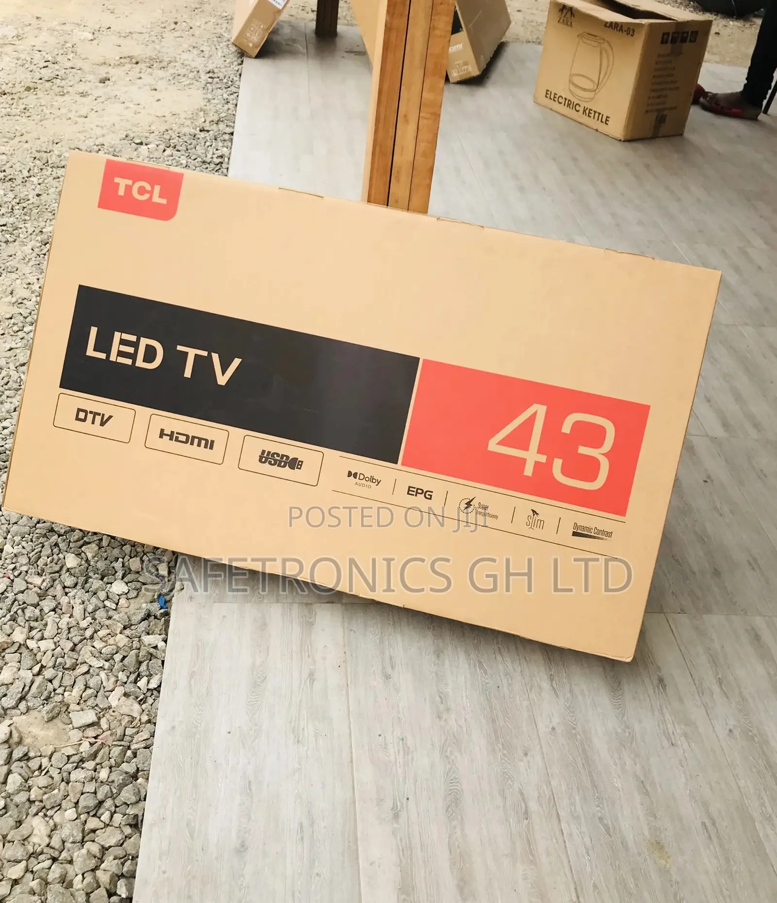D3200 TCL 43 Inches Glossy Led Black Electric Full HD Tv