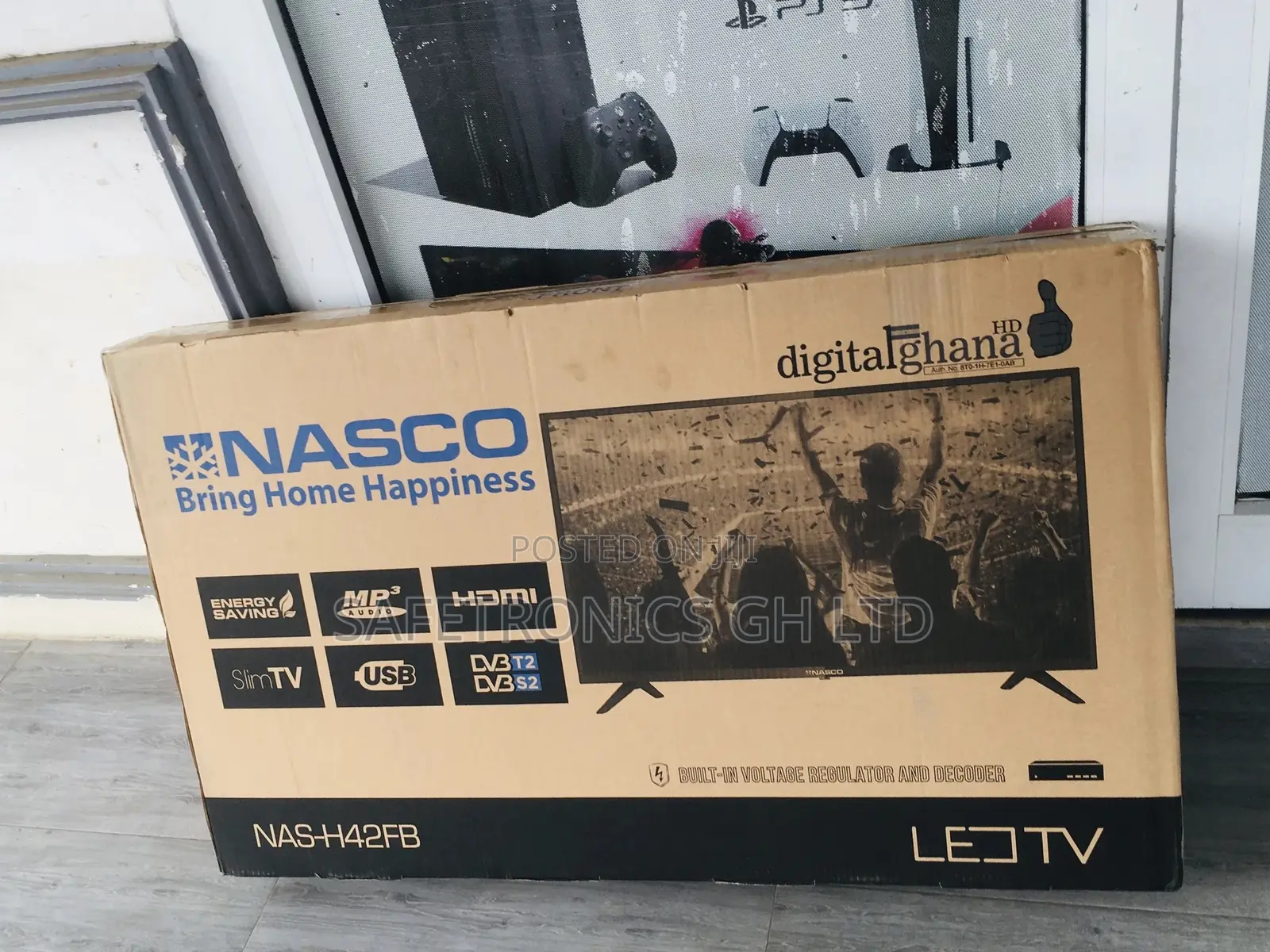 Glossy Black Nasco Electric 42 Inches Digital Tv