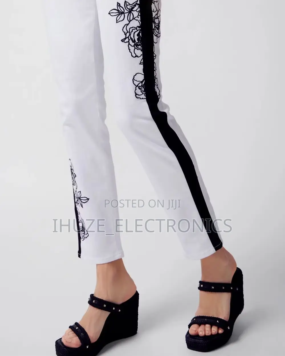 Studded Rope Wedge (Size 8)