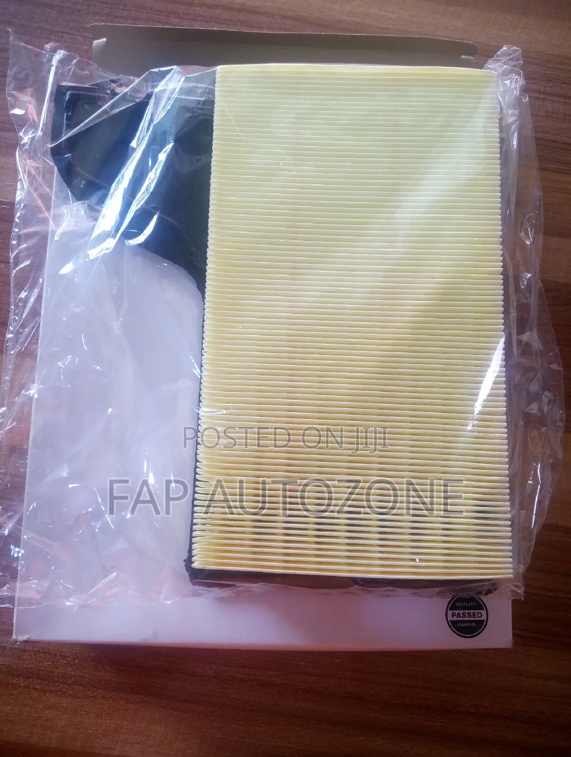 01517. Original Air Filter for Chevy, GMC From Usa Wa10256