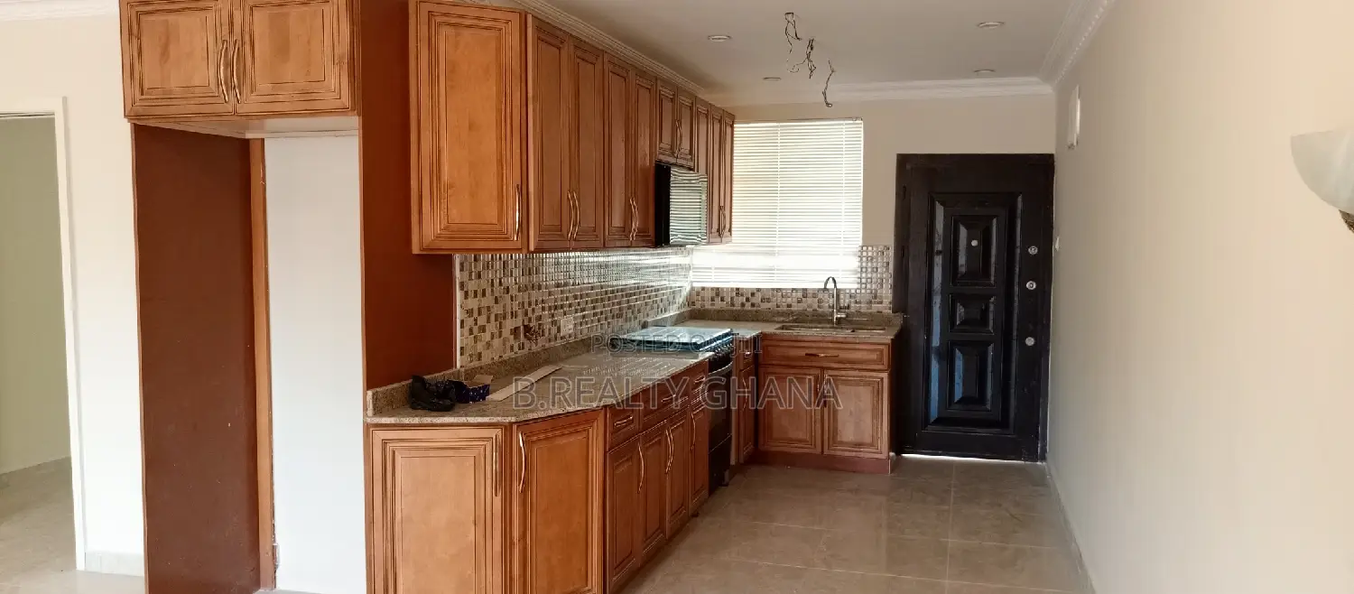 3bdrm Apartment in Gated Estate, Coca Cola for rent