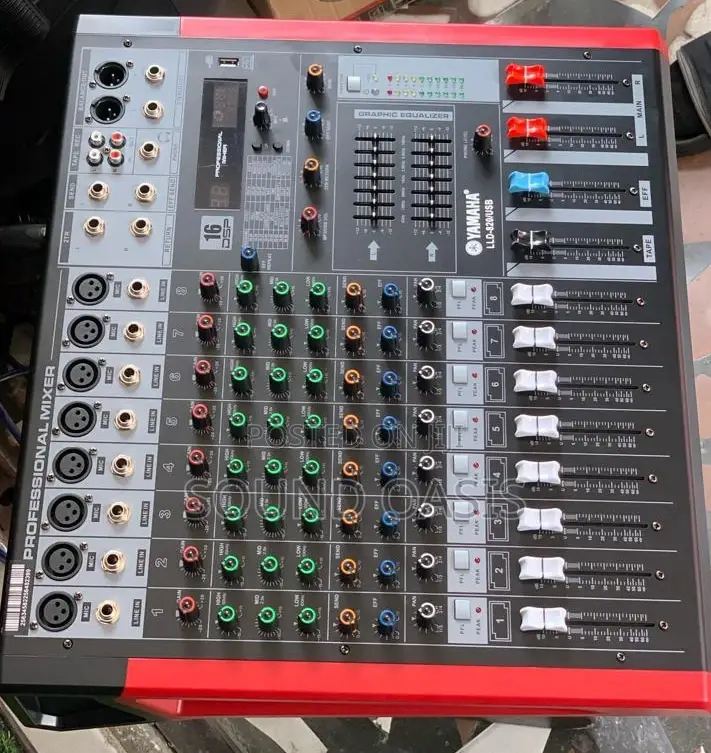 Yamaha LLD-820usb Powered Mixer (8channel)