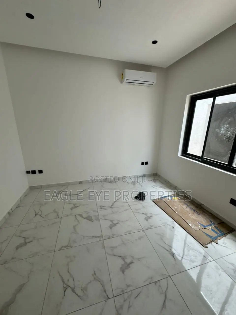 3bdrm House in School Junction for sale