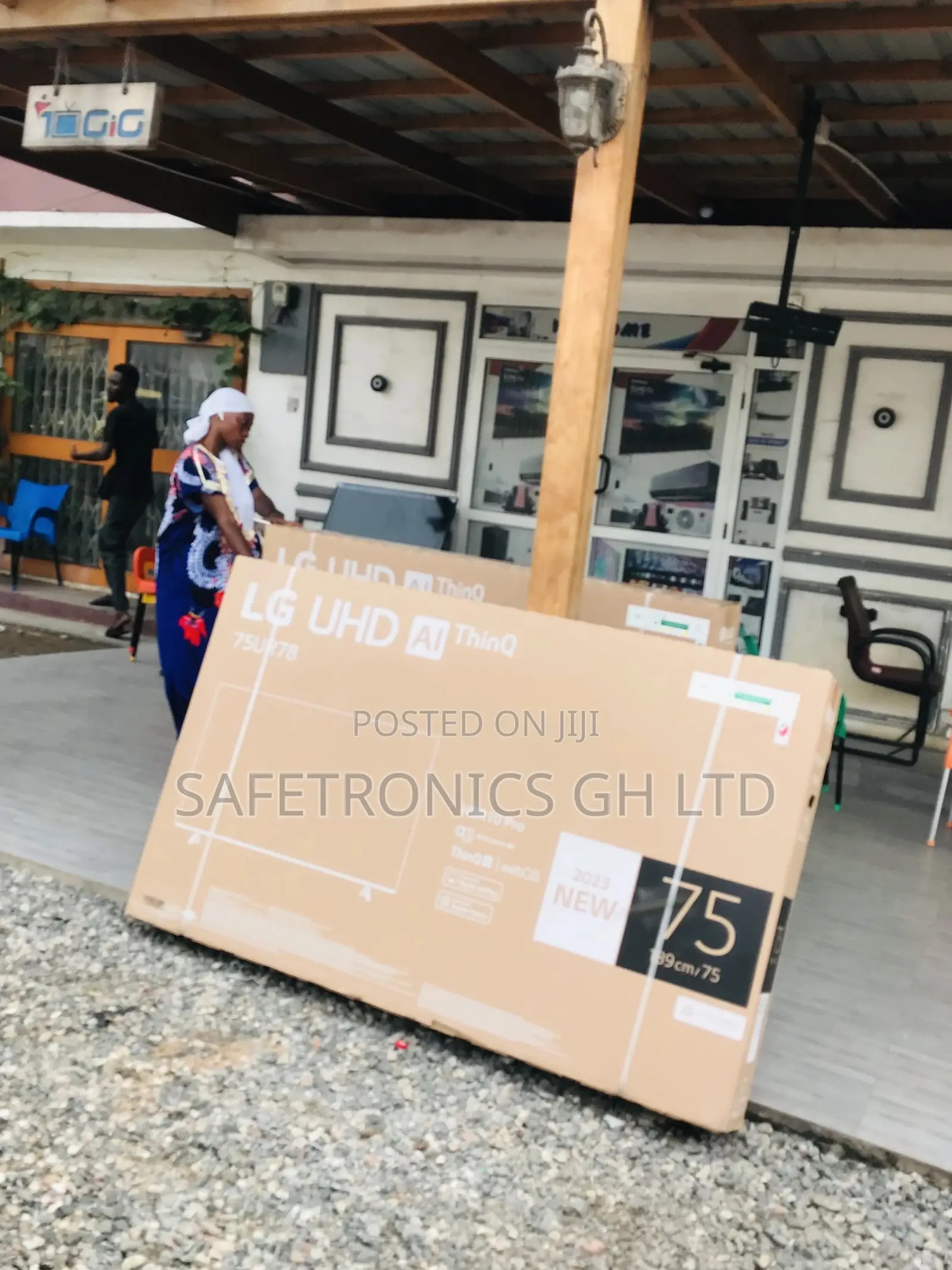 Glossy Led Black Electric Smart UN78 75 Inches LG Tv