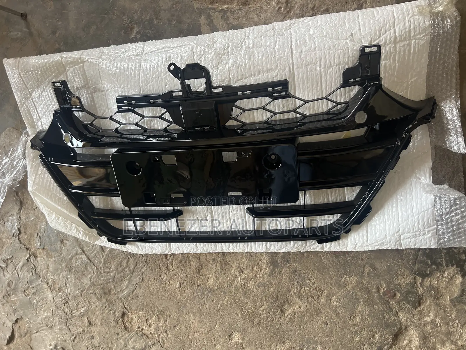 Honda Accord 2018,2019,2020 Front Grille