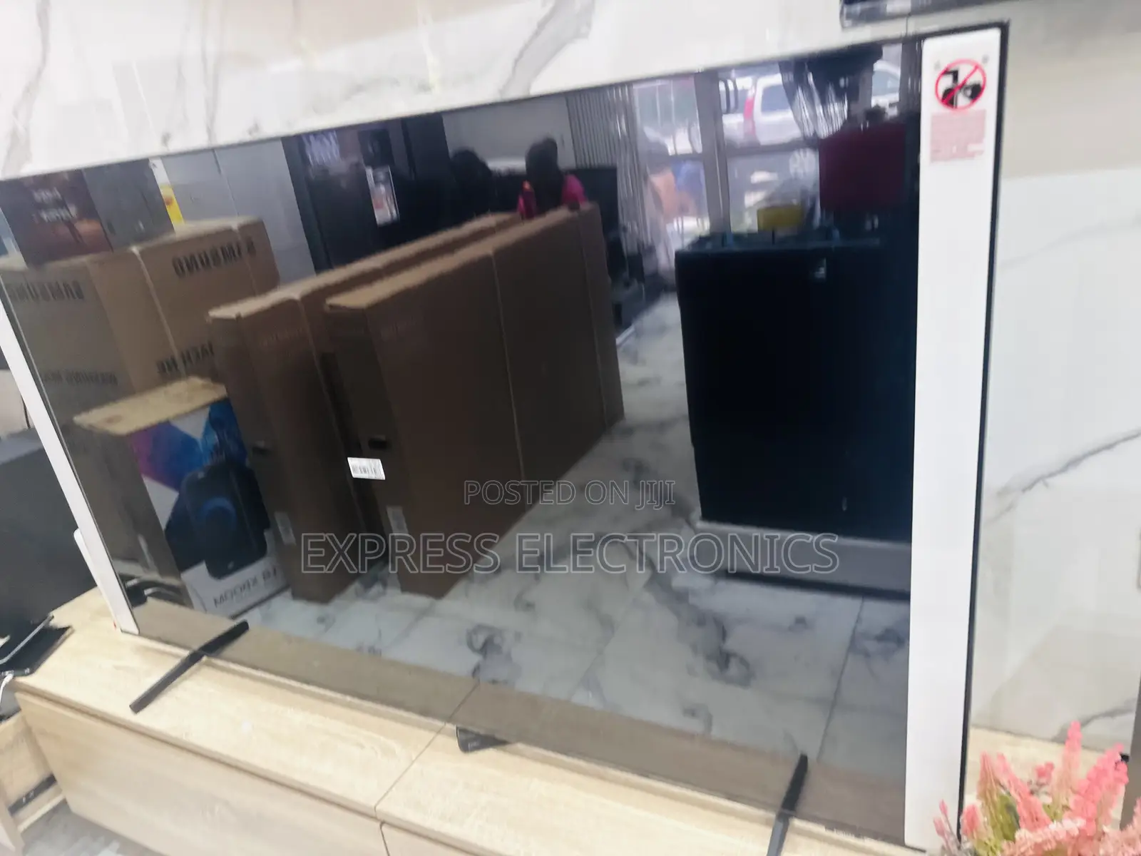 Samsung Electronics Tv  65”Cu8000 UHD Smart Glossy LED