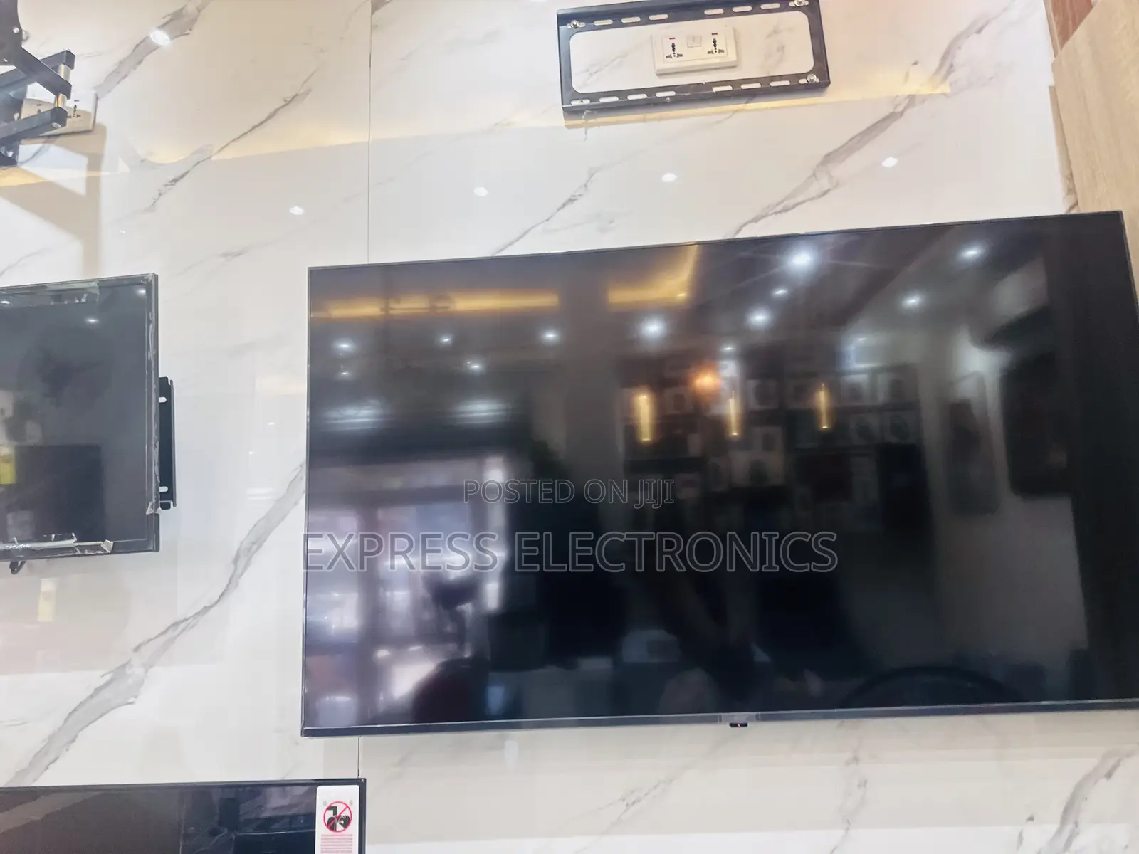 High Quality Pictures Uhd Smart Glossy Screen 55cu8000