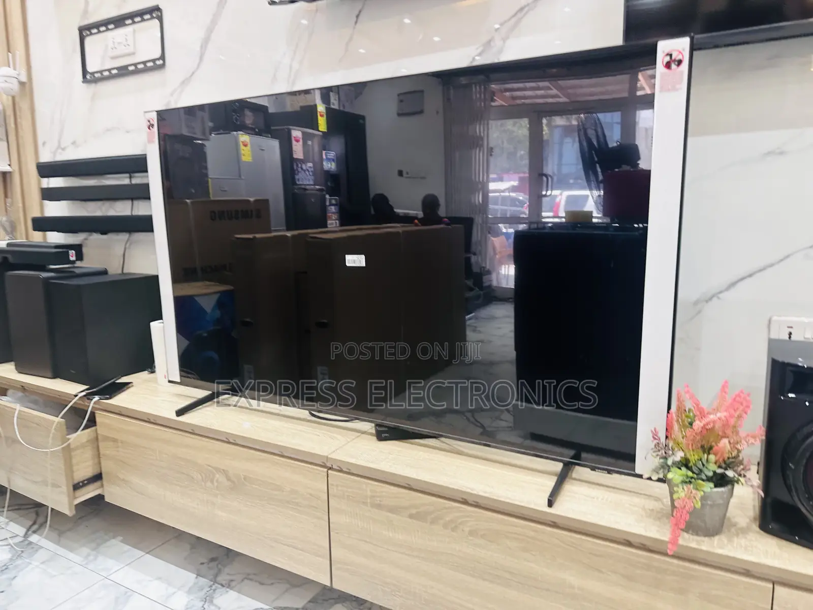 Real Smart Samsung UHD Smart 55”Cu7000