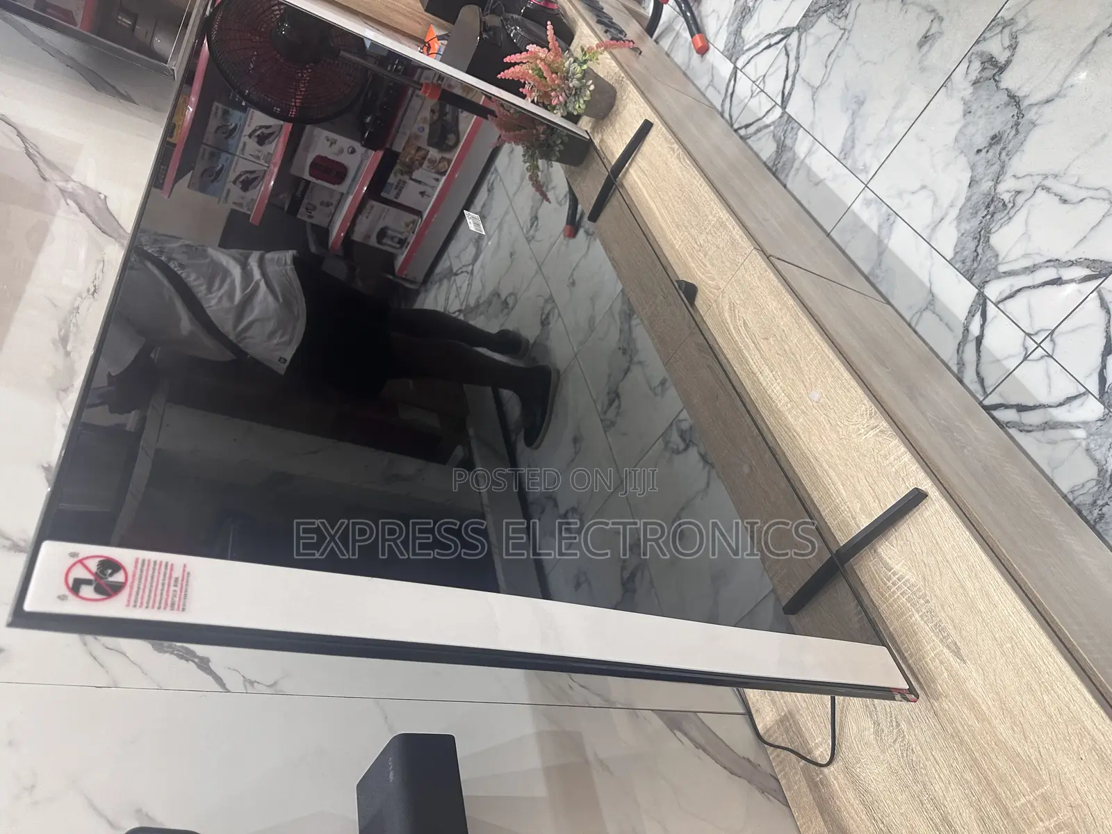 65cu7000 UHD Smart Glossy LED Screen Samsung 65”Cu7000
