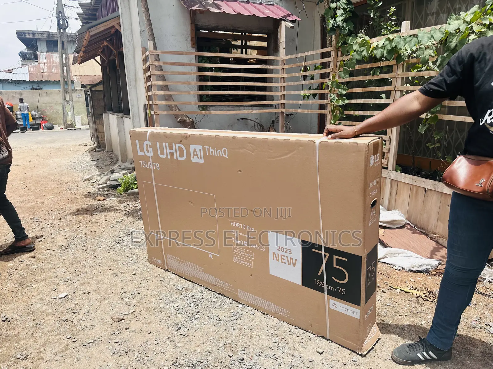 LG UHD Smart Screen  75”UR78