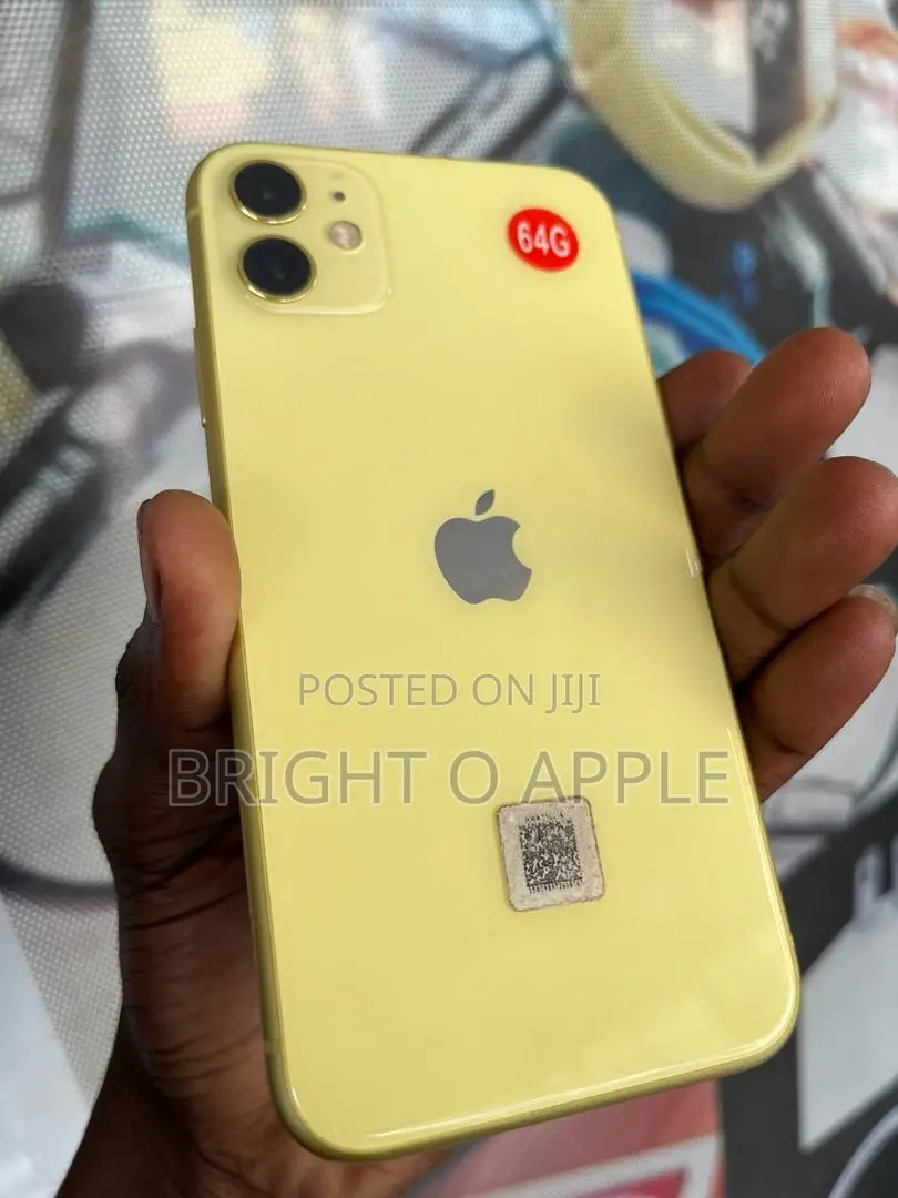 New Apple iPhone 11 64 GB Yellow