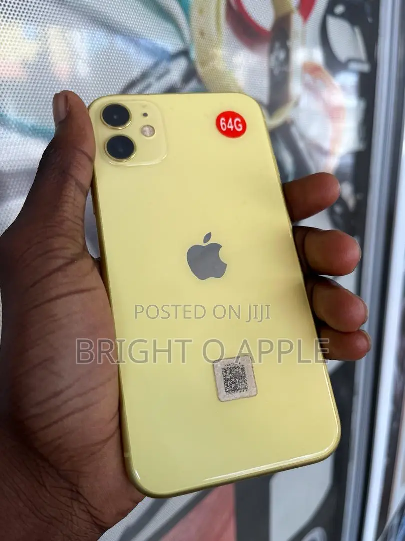 New Apple iPhone 11 64 GB Yellow
