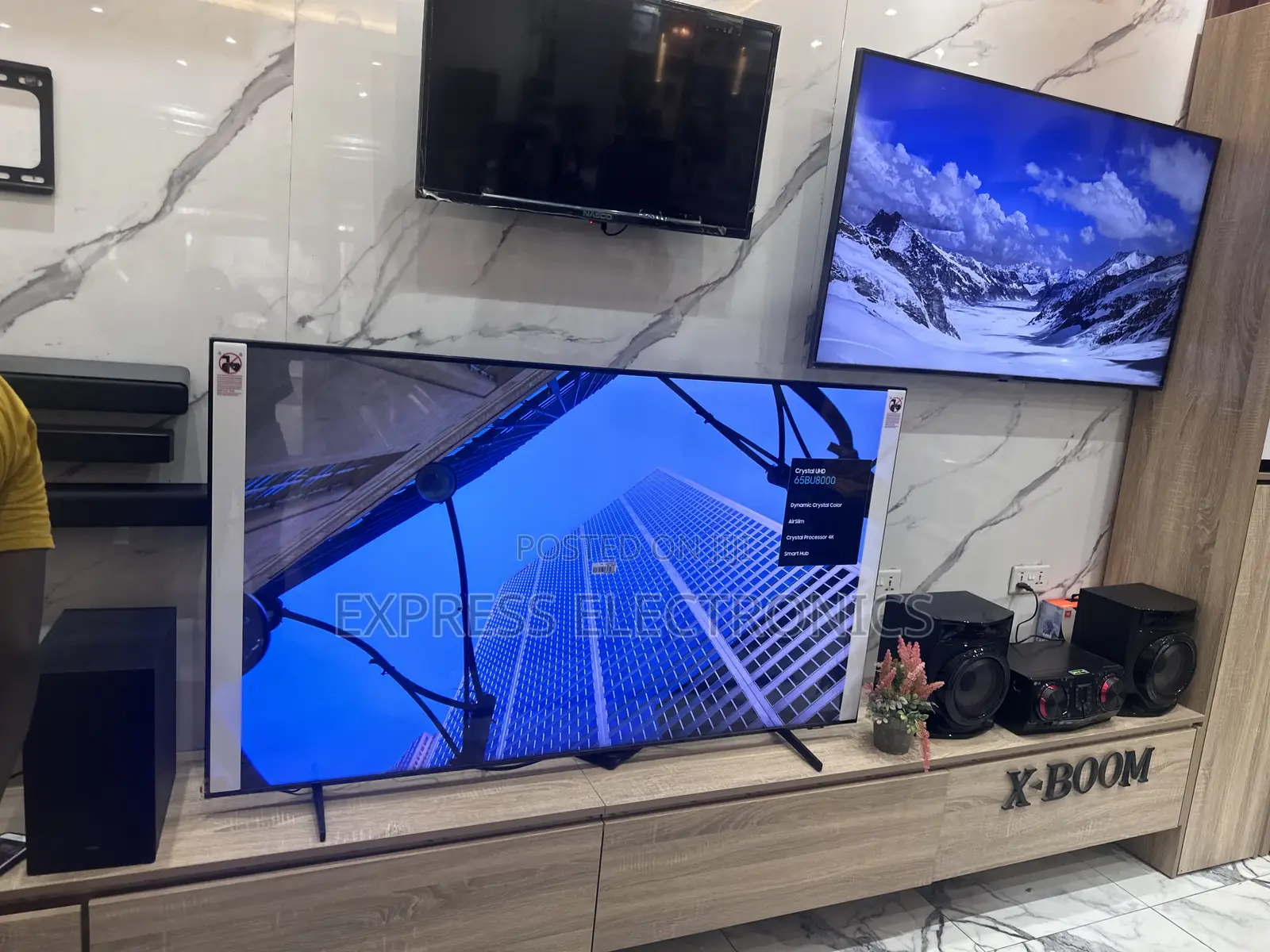 Less Expensive UHD Smart Samsung 65”Cu7000.